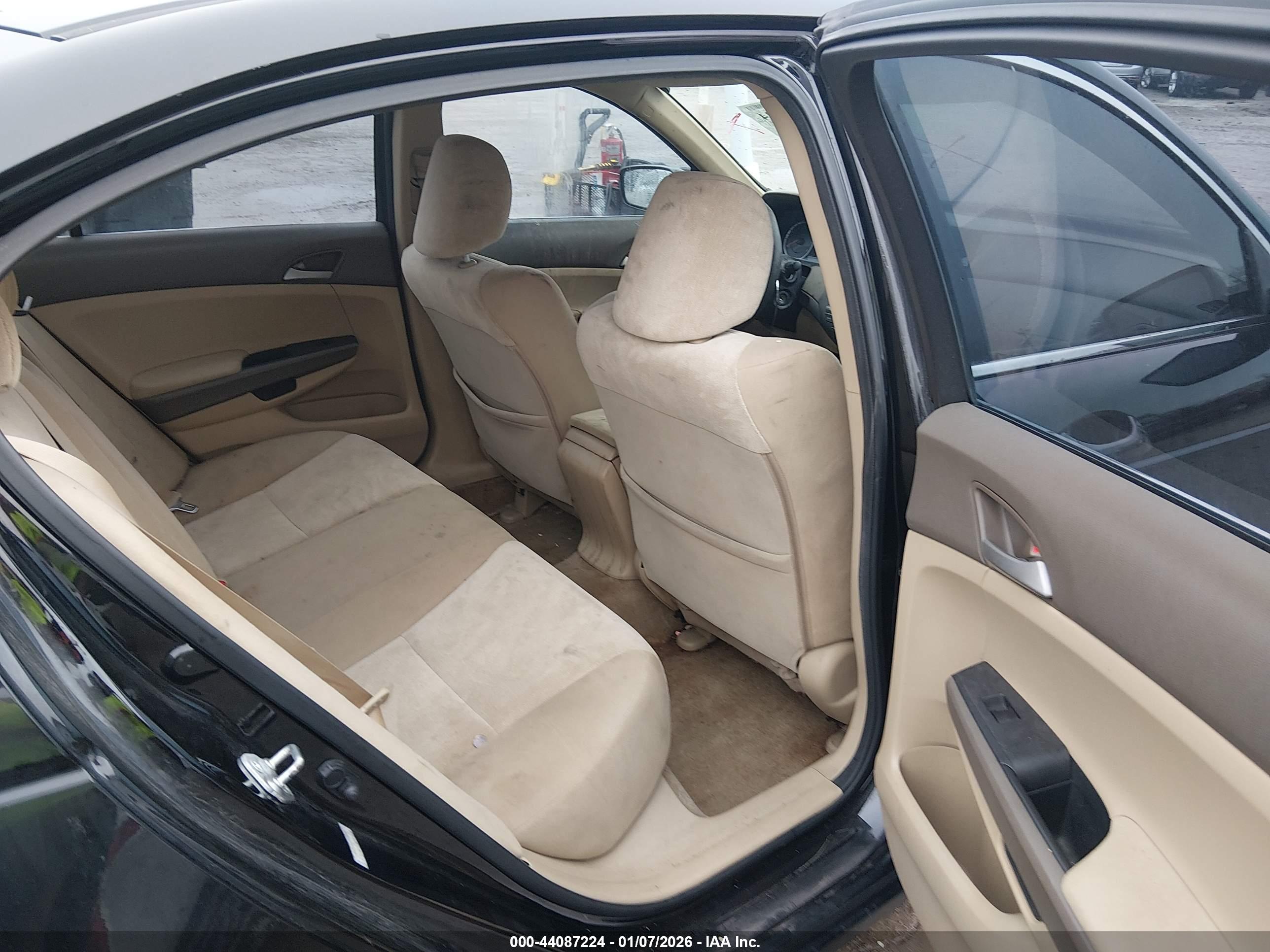 HONDA ACCORD image 8