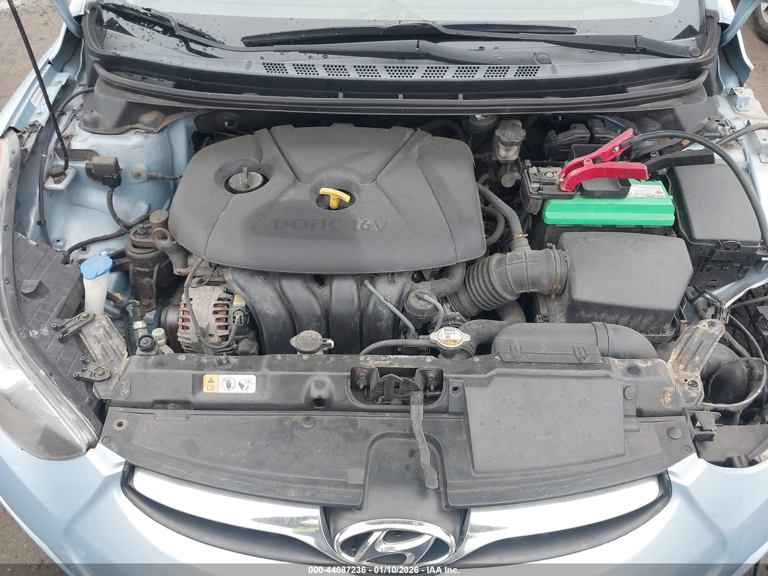 HYUNDAI ELANTRA image 10