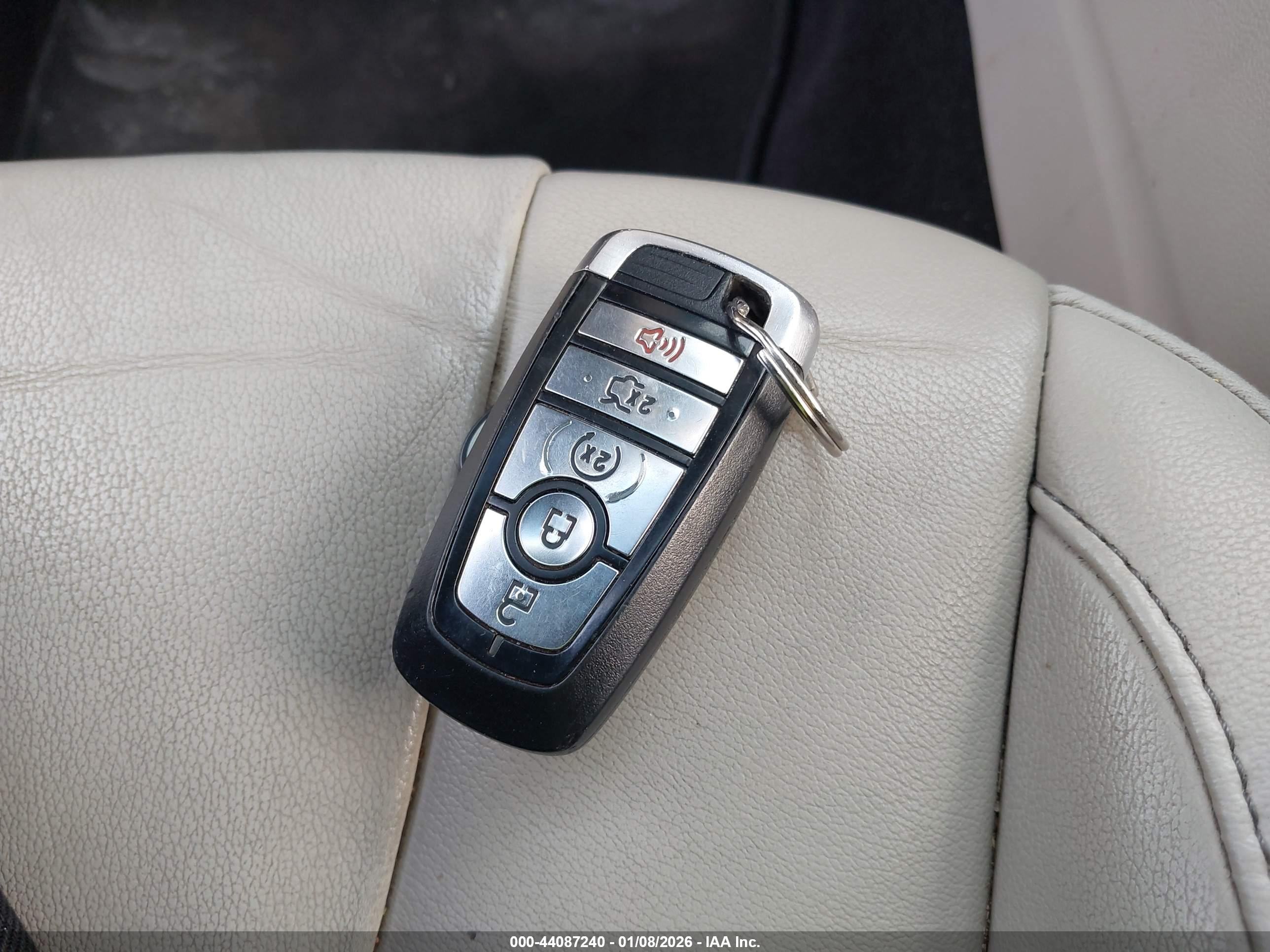 FORD EDGE image 11