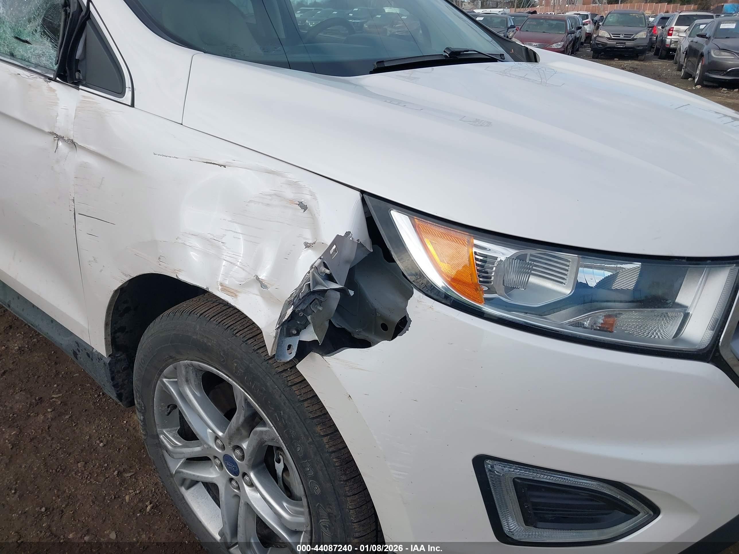 FORD EDGE image 6