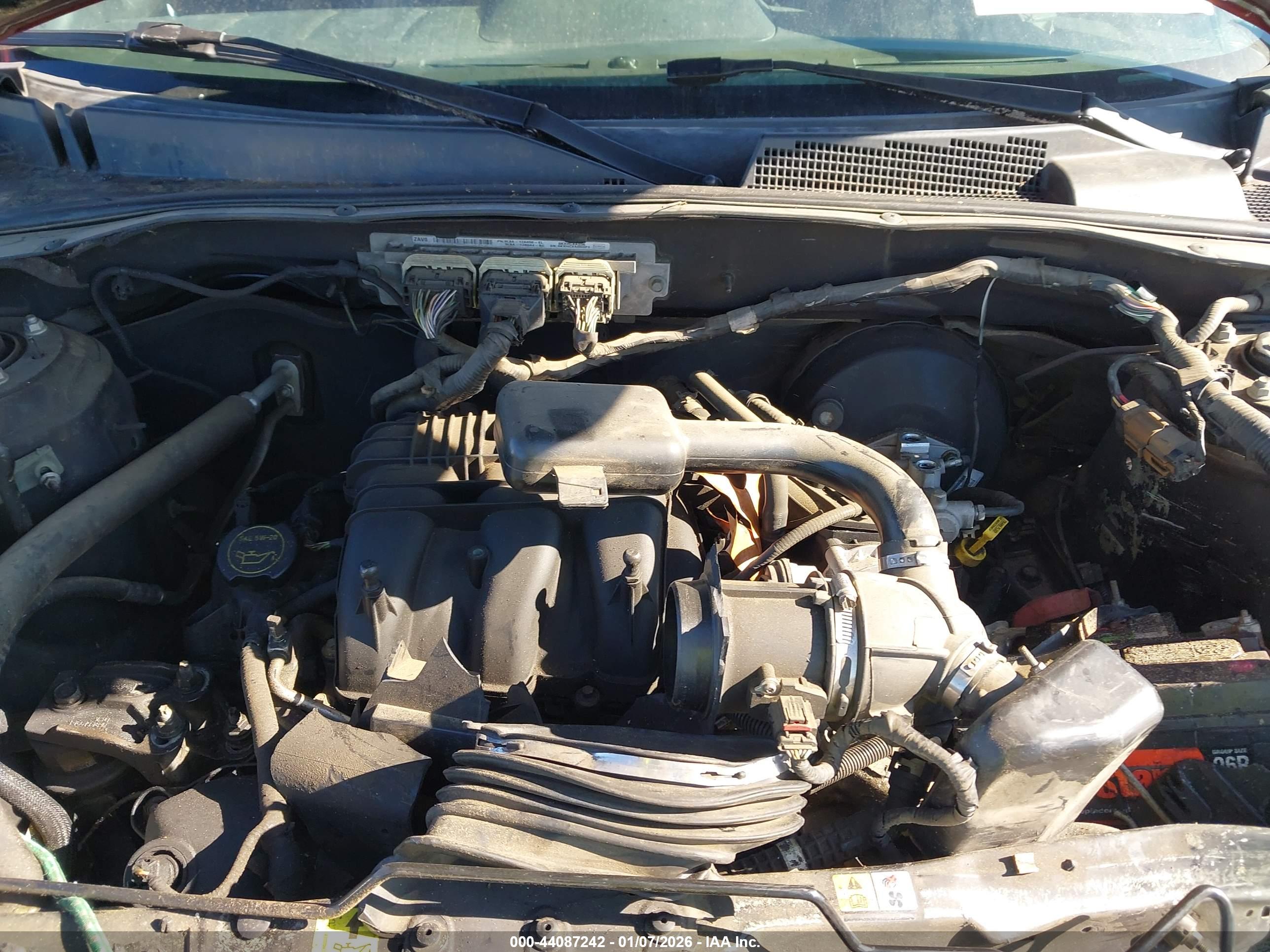 FORD ESCAPE image 10