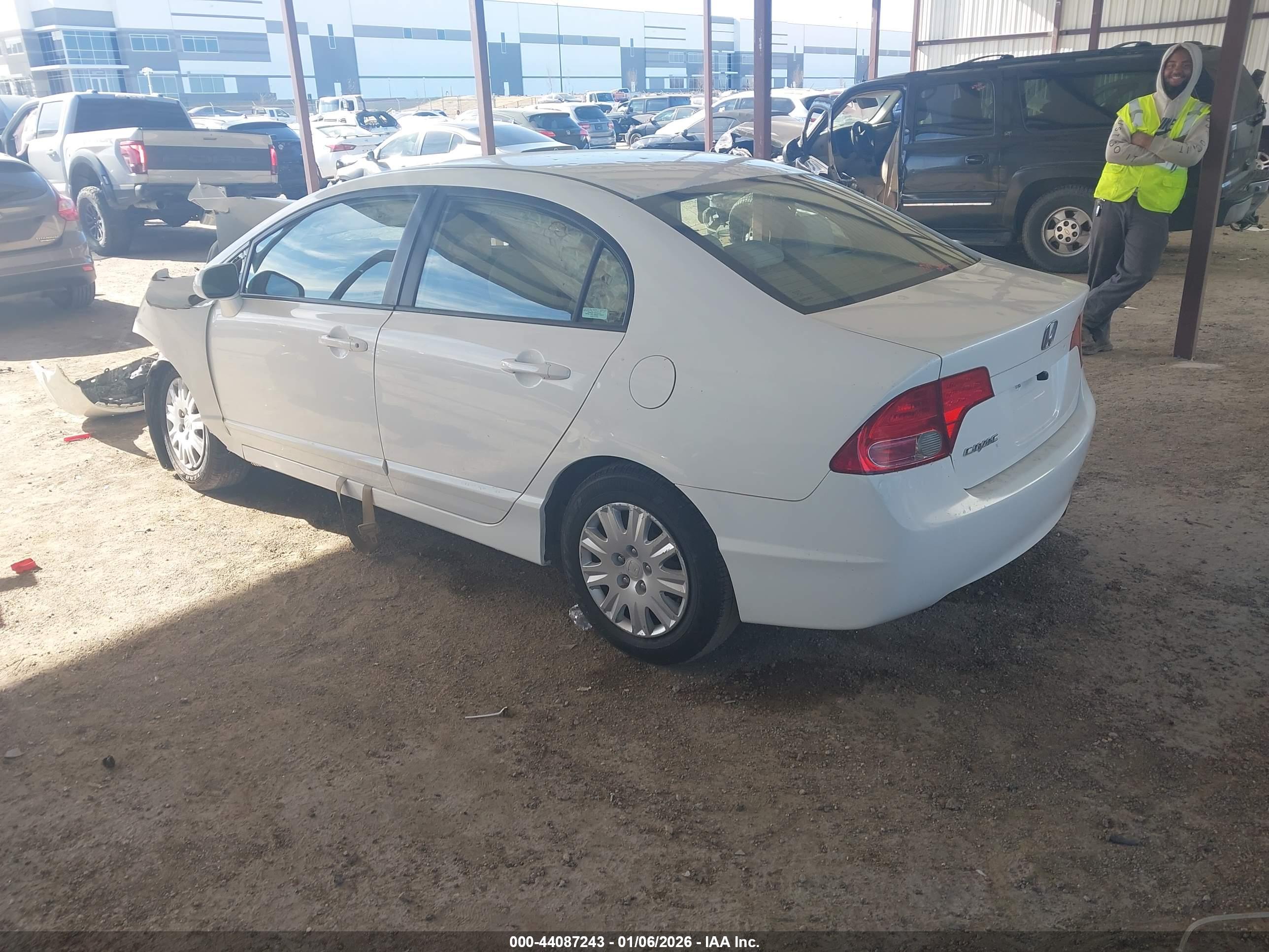 HONDA CIVIC image 3