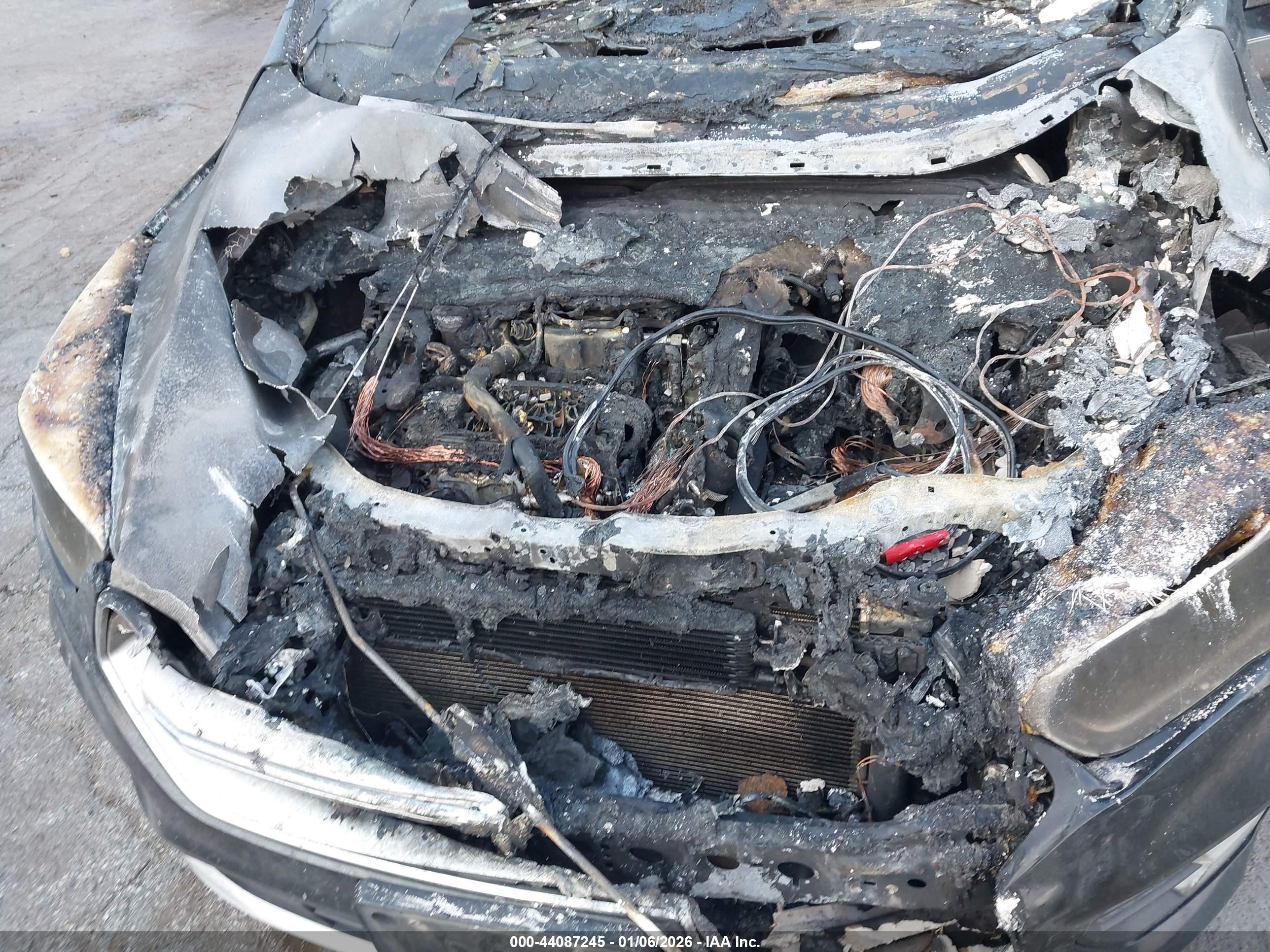 FORD ESCAPE image 10
