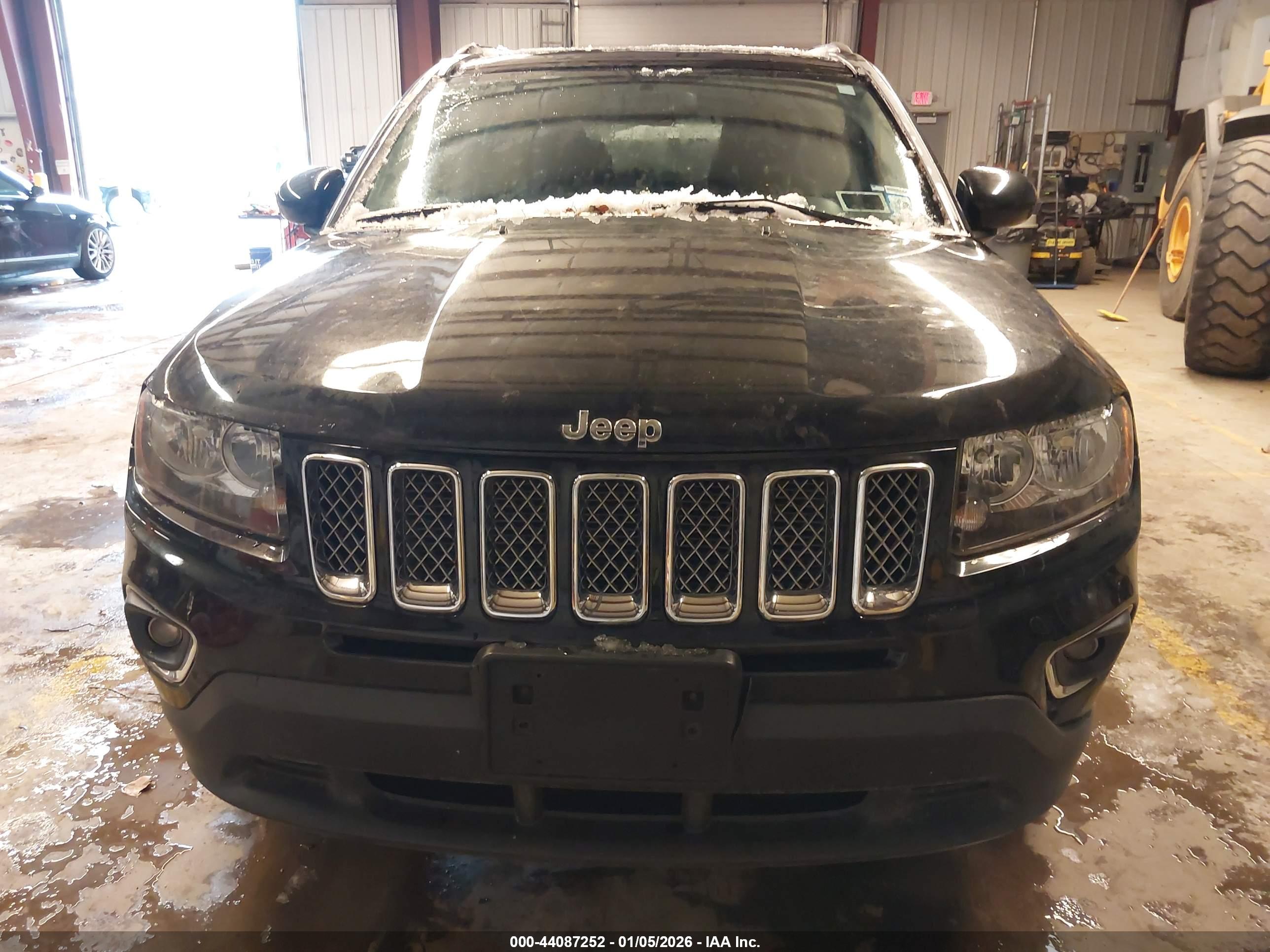 JEEP COMPASS image 6