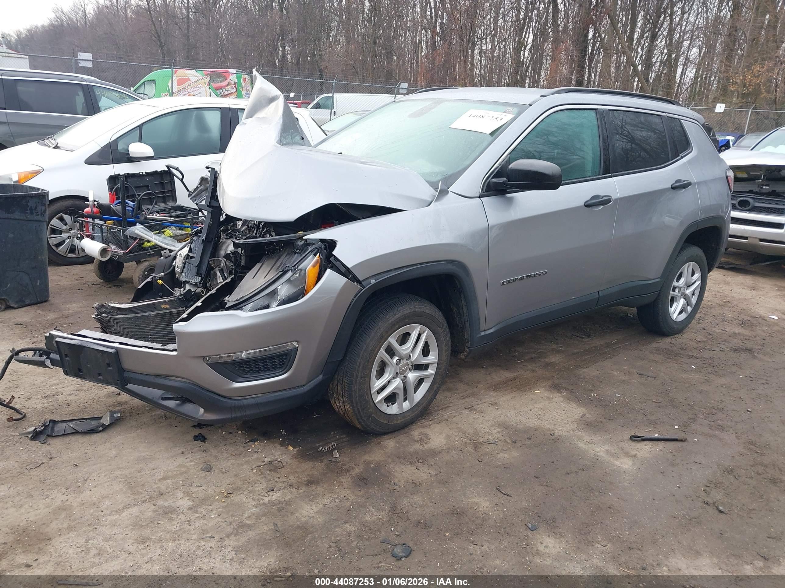 JEEP COMPASS image 2