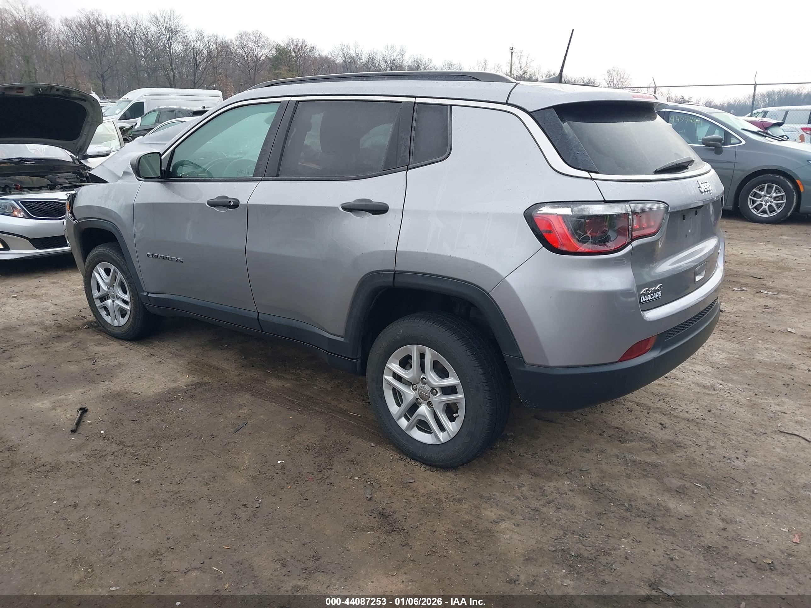 JEEP COMPASS image 3