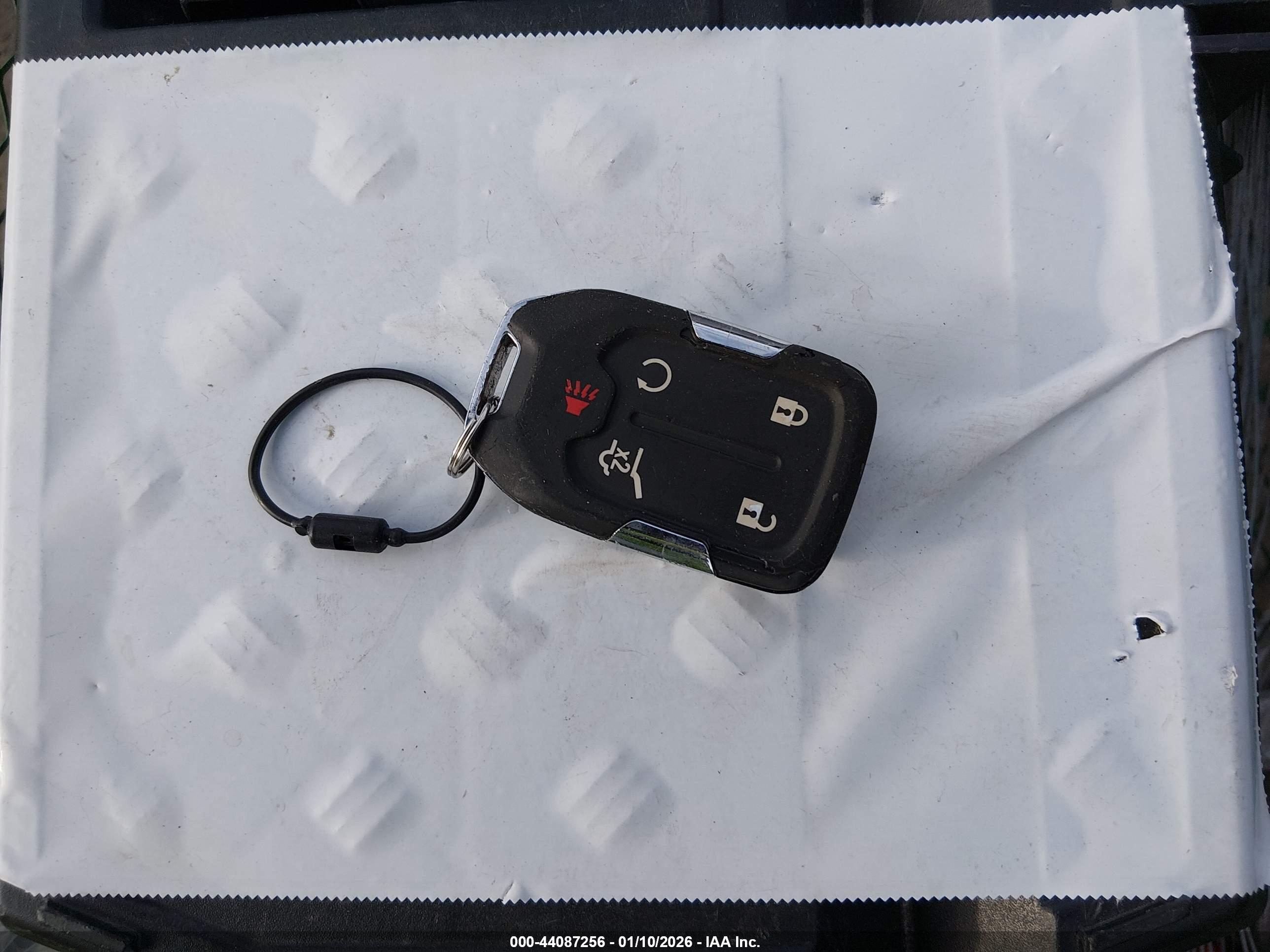 GMC TERRAIN image 11