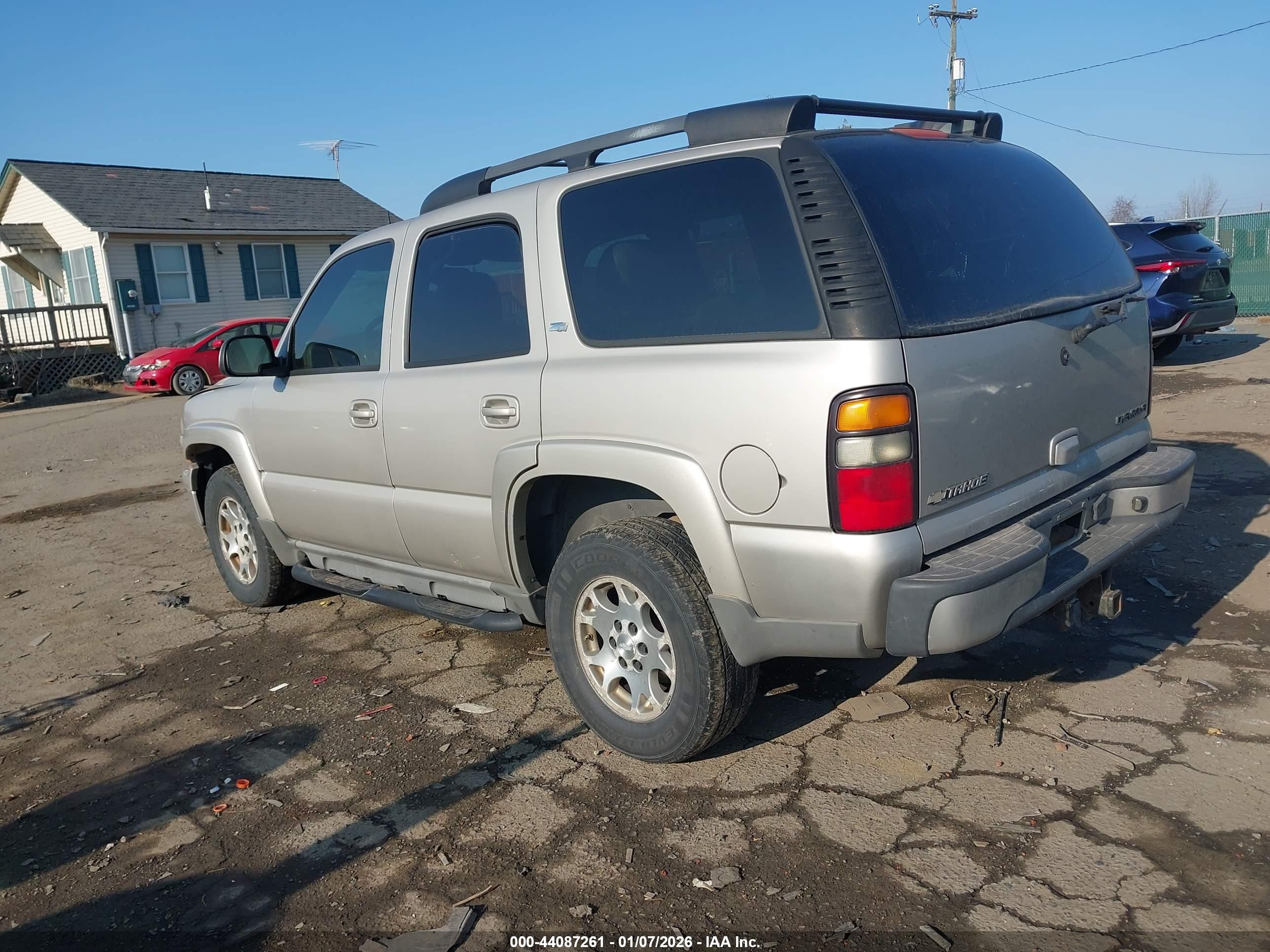 CHEVROLET TAHOE image 3