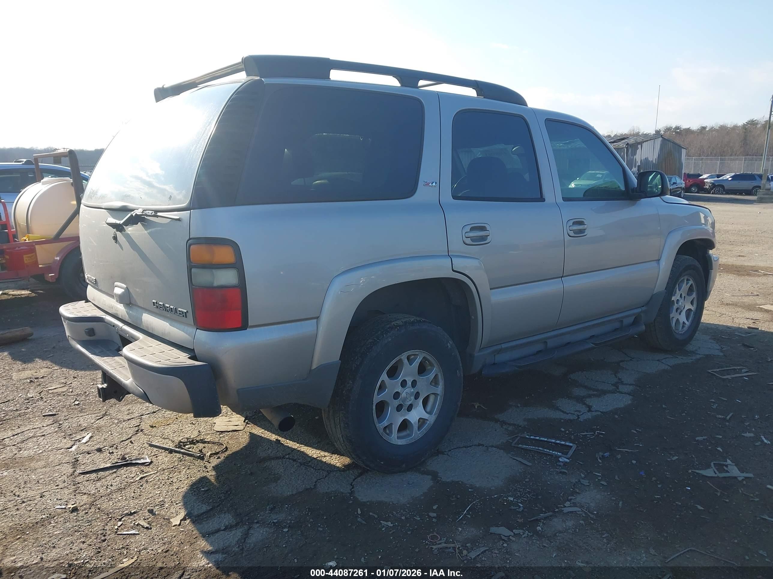 CHEVROLET TAHOE image 4
