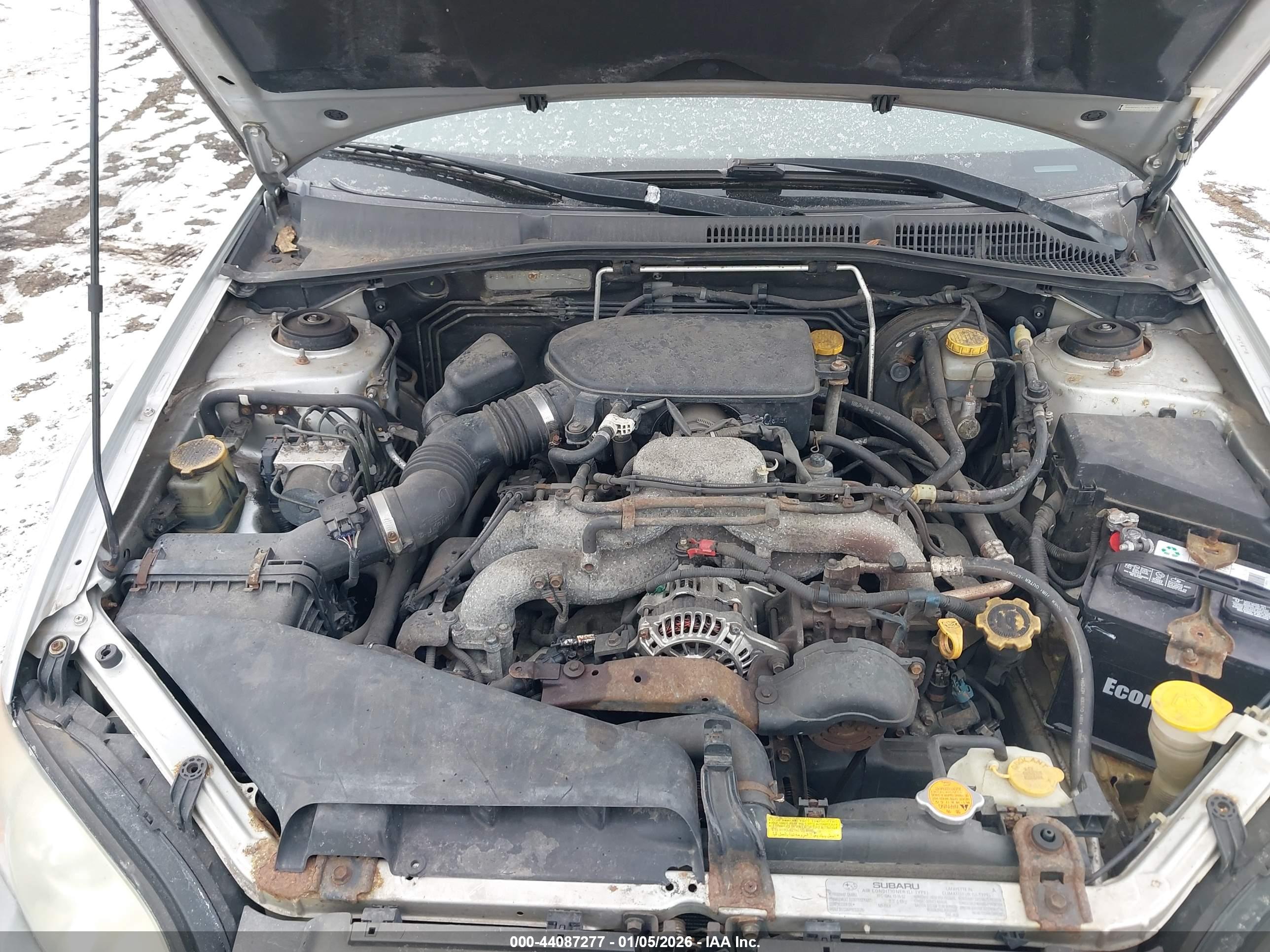 SUBARU OUTBACK image 10