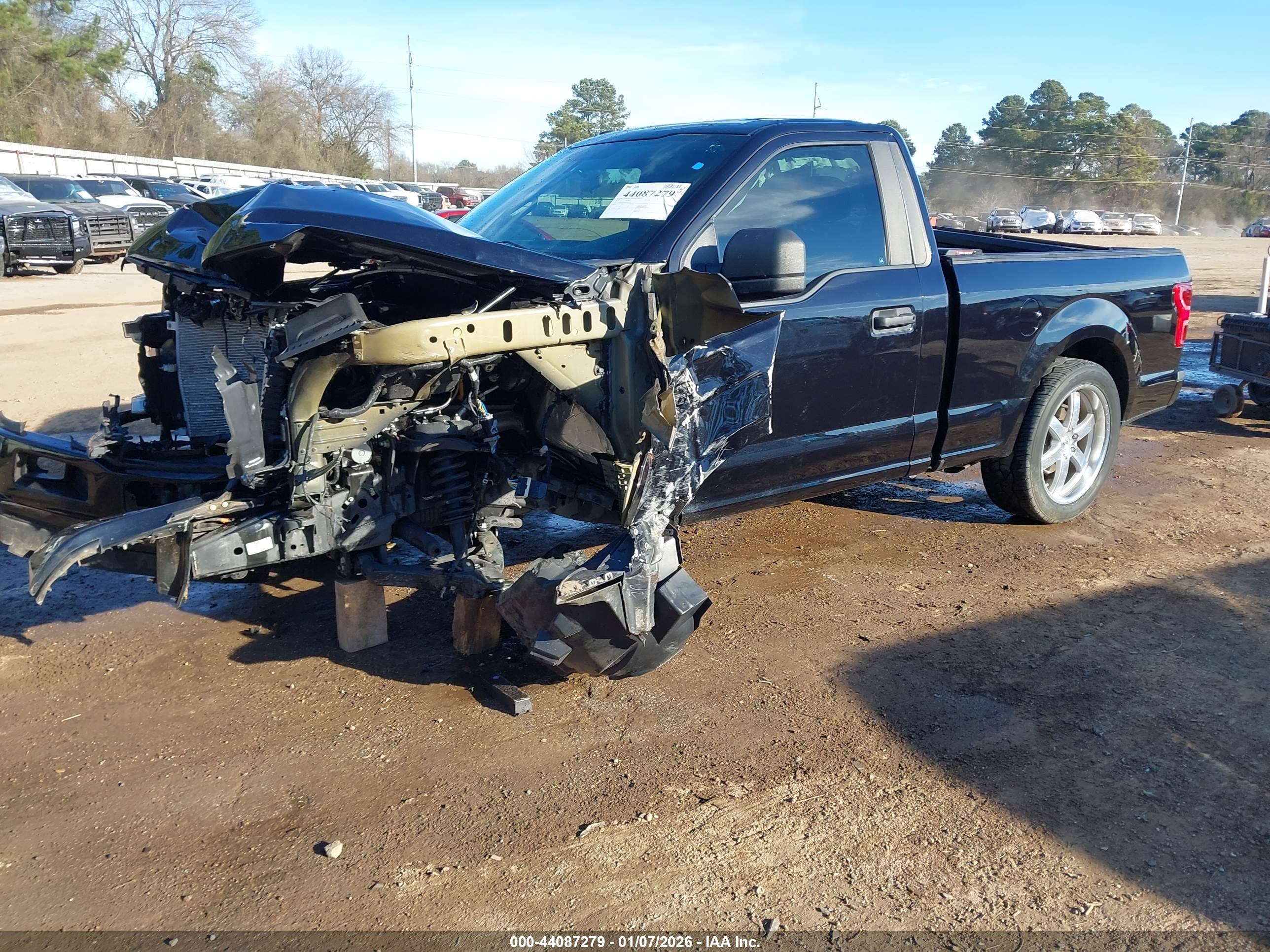 FORD F-150 image 2