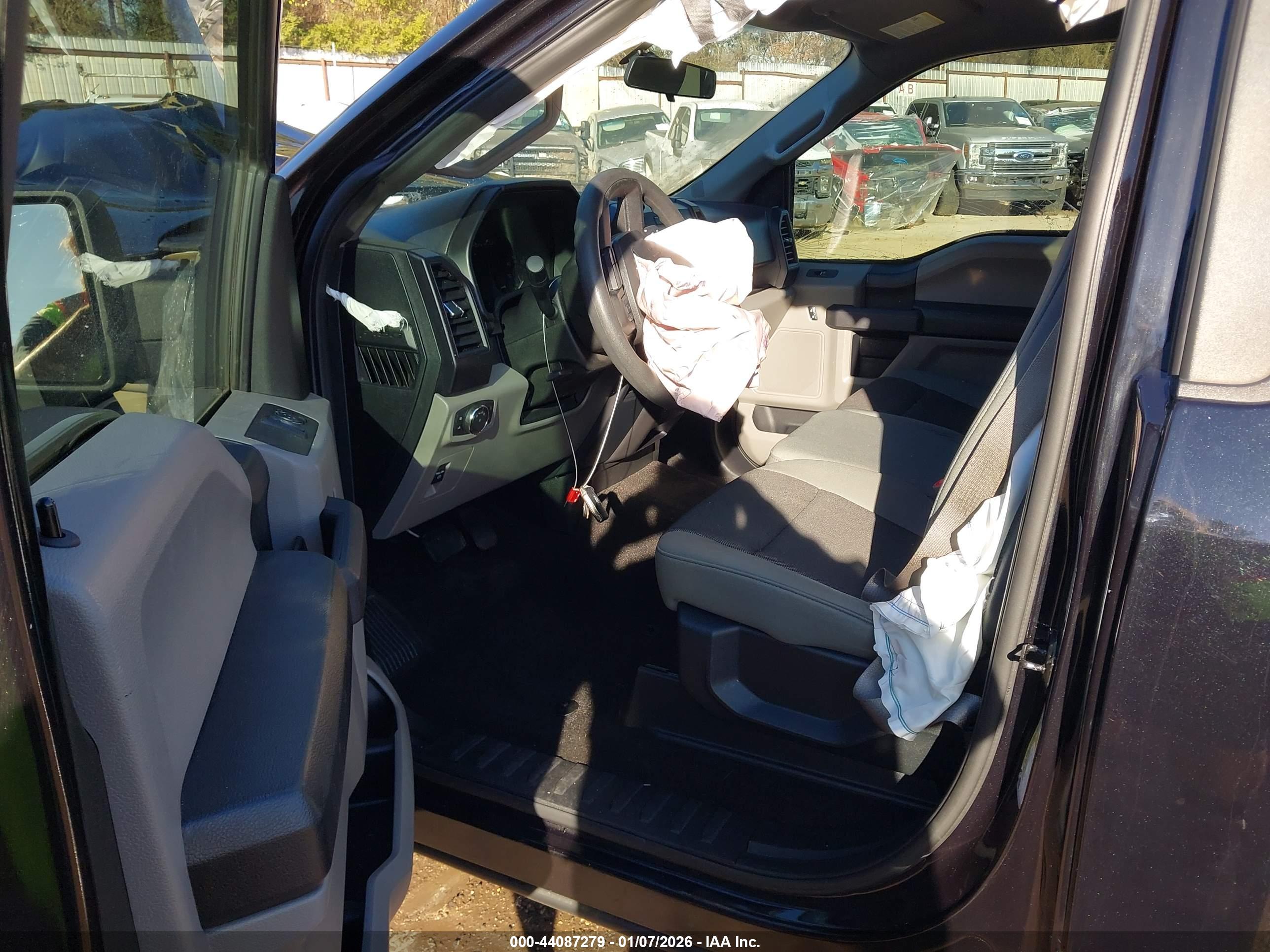 FORD F-150 image 5