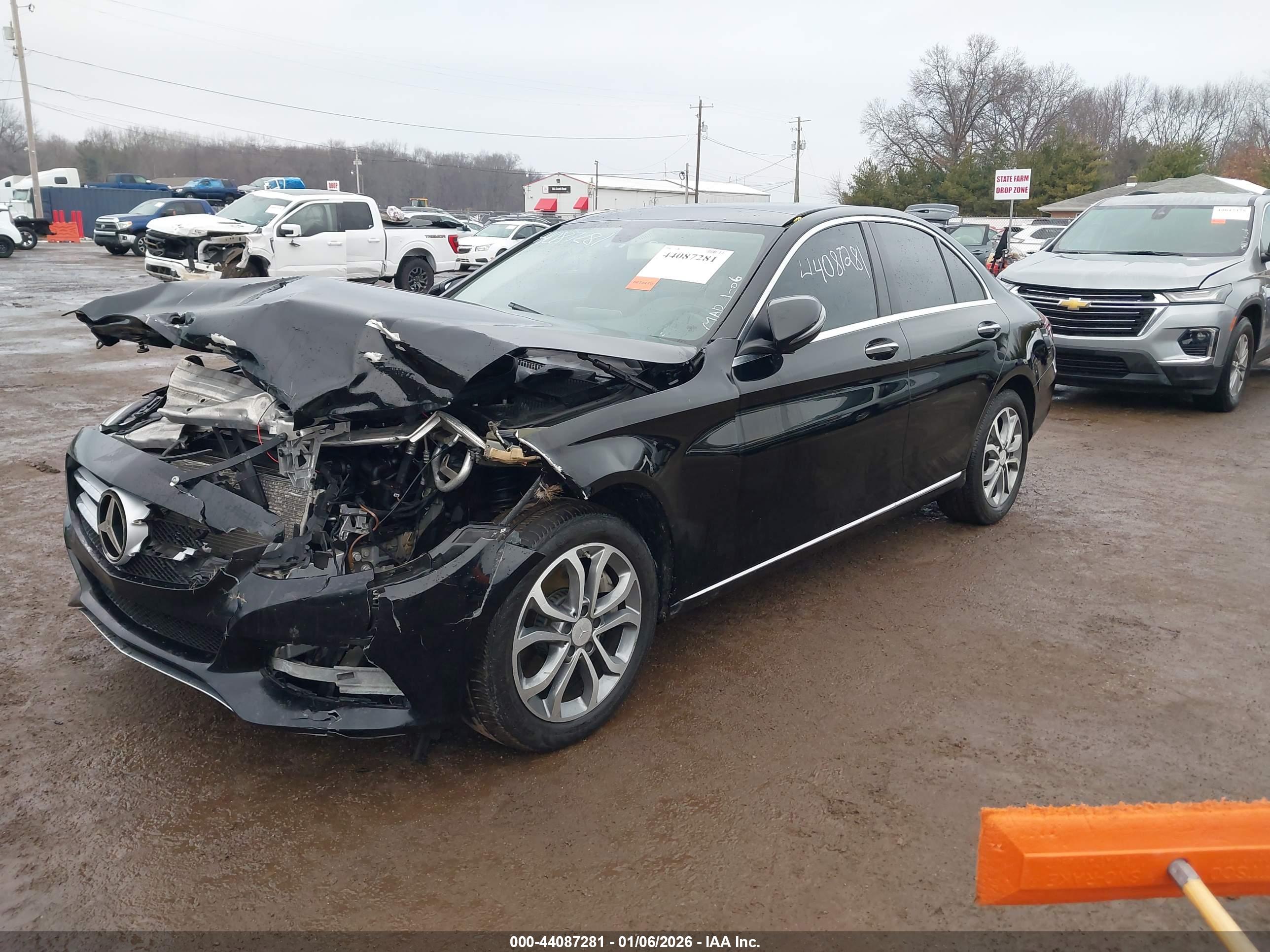 MERCEDES-BENZ C image 2