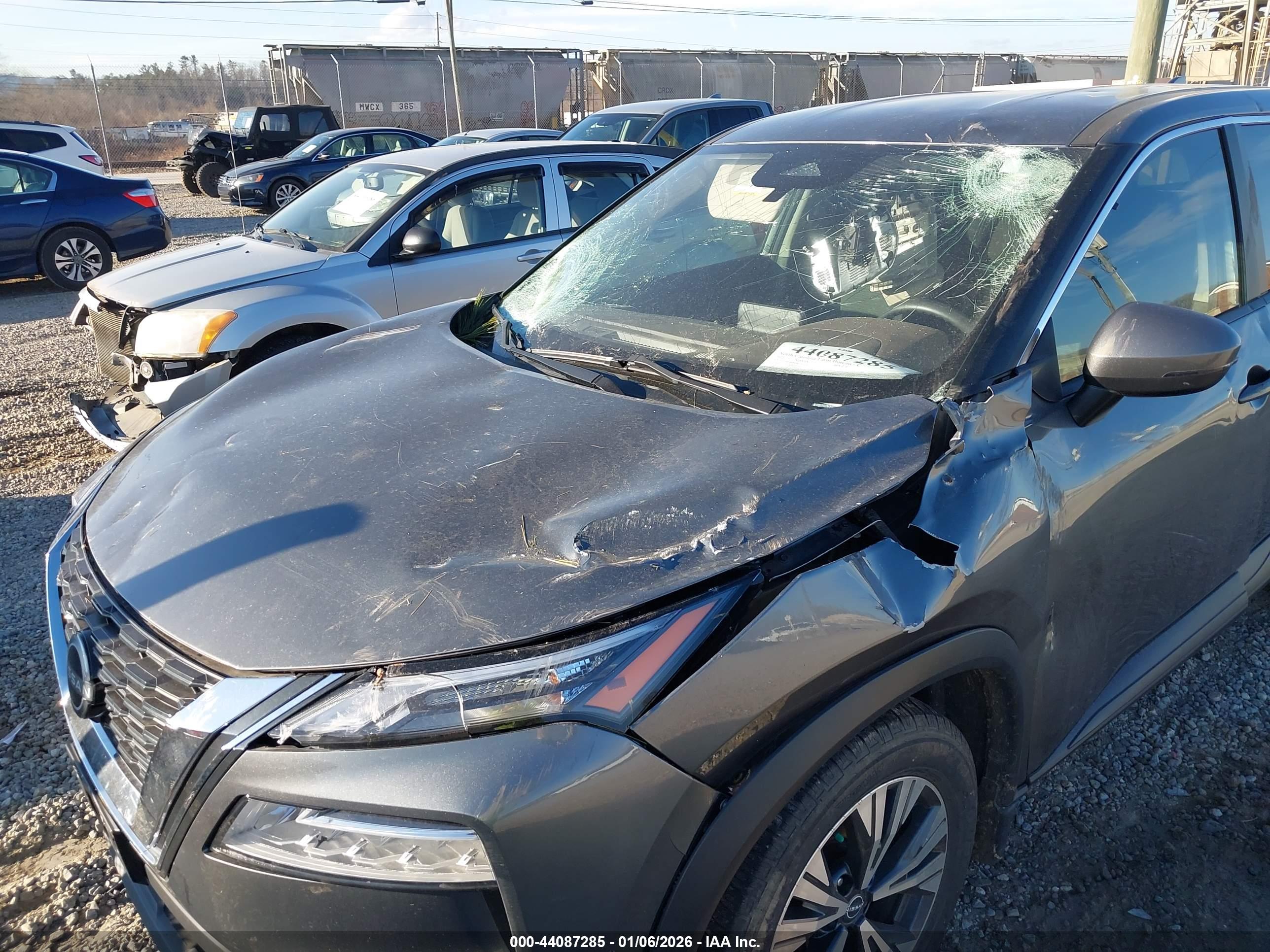 NISSAN ROGUE image 6
