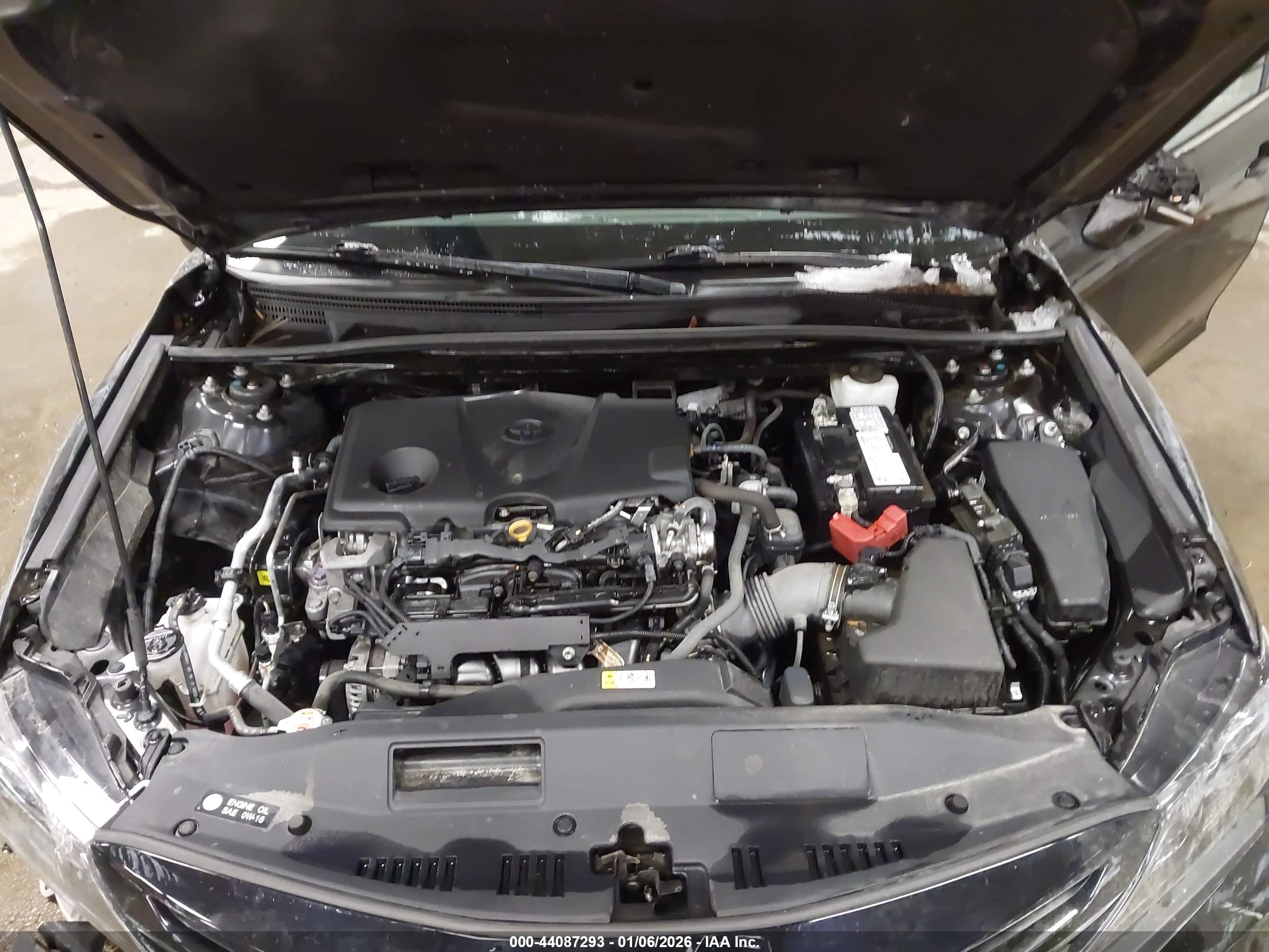TOYOTA CAMRY image 10