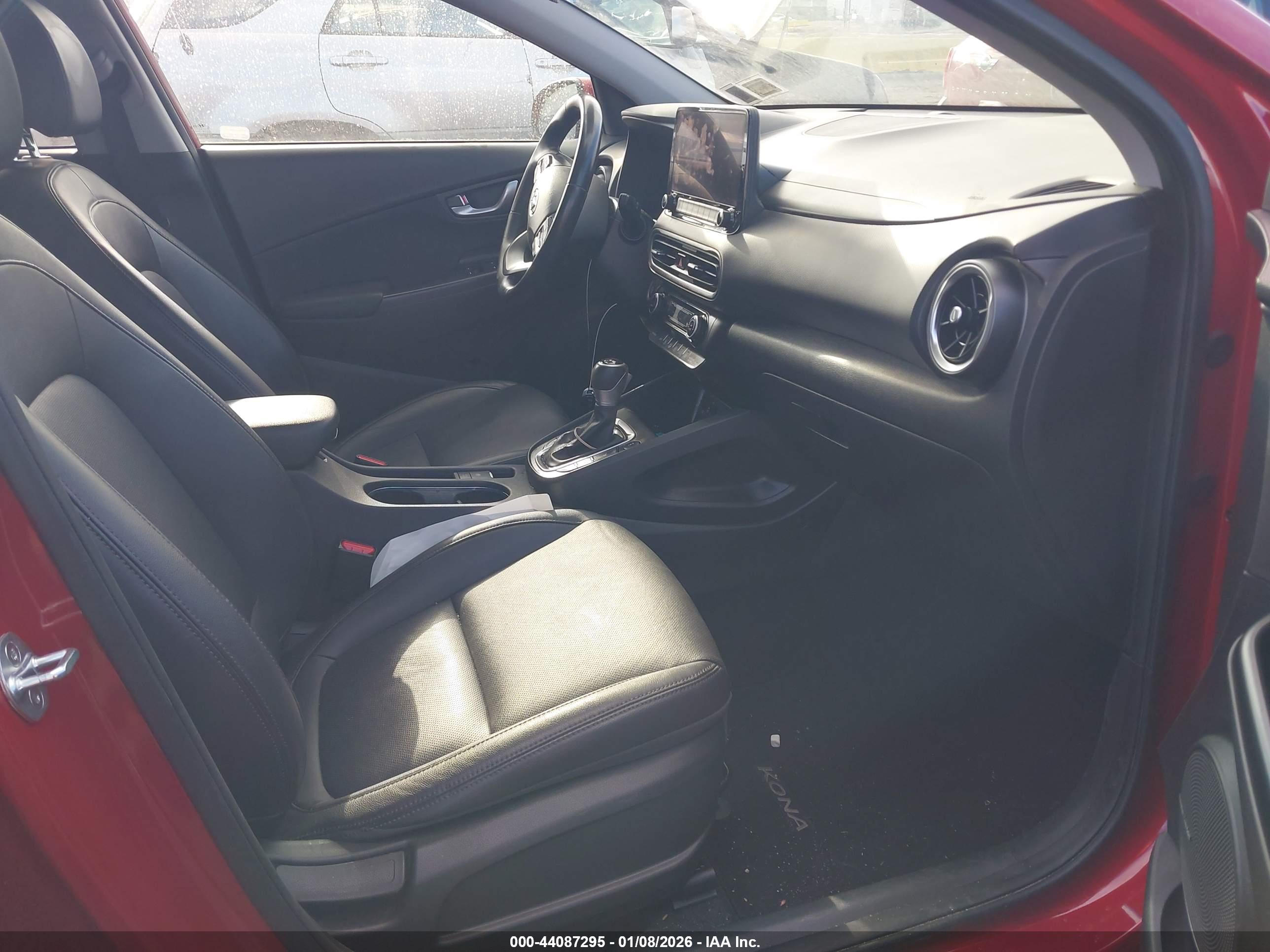 HYUNDAI KONA image 5