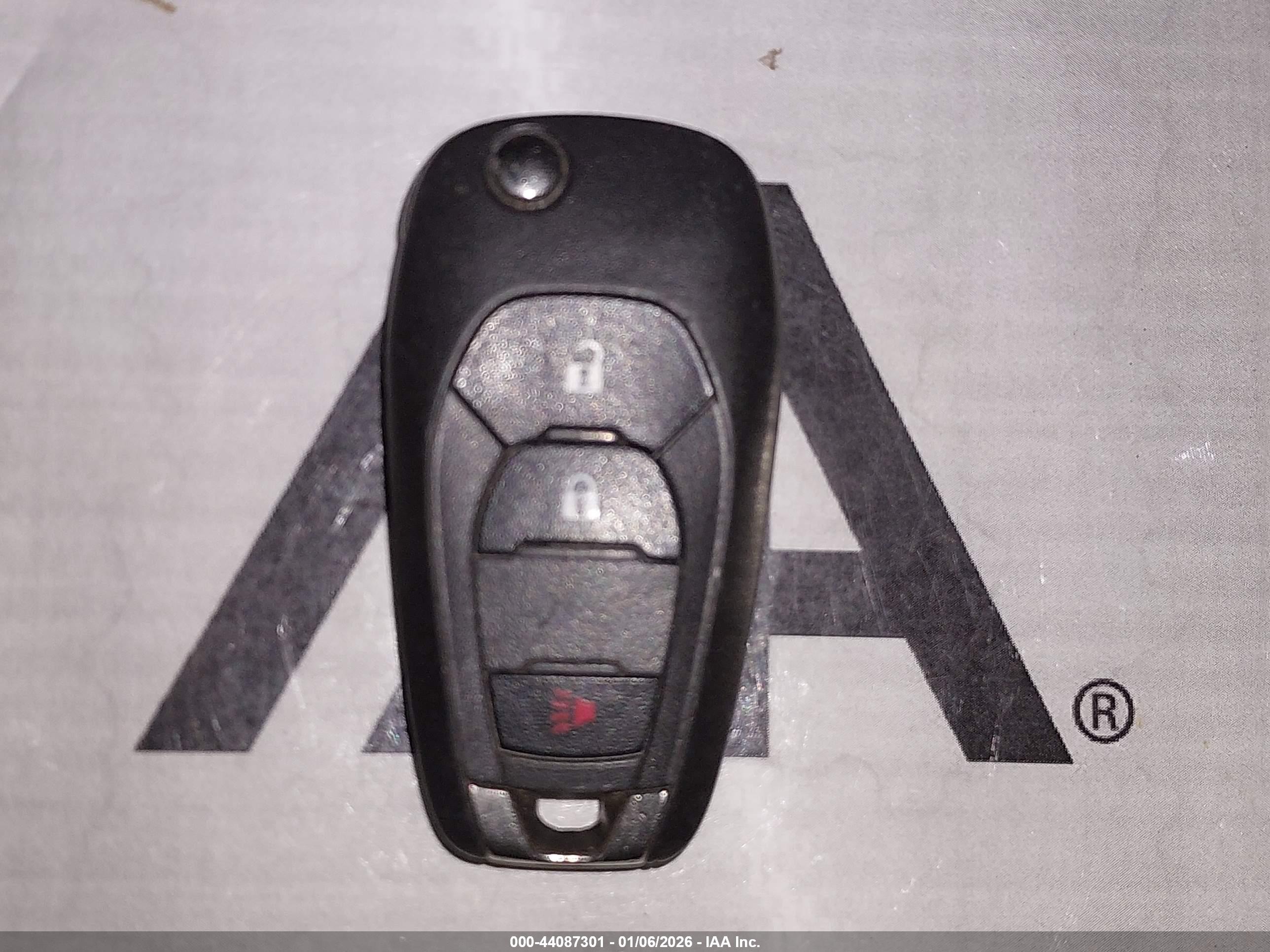 CHEVROLET TRAX image 11