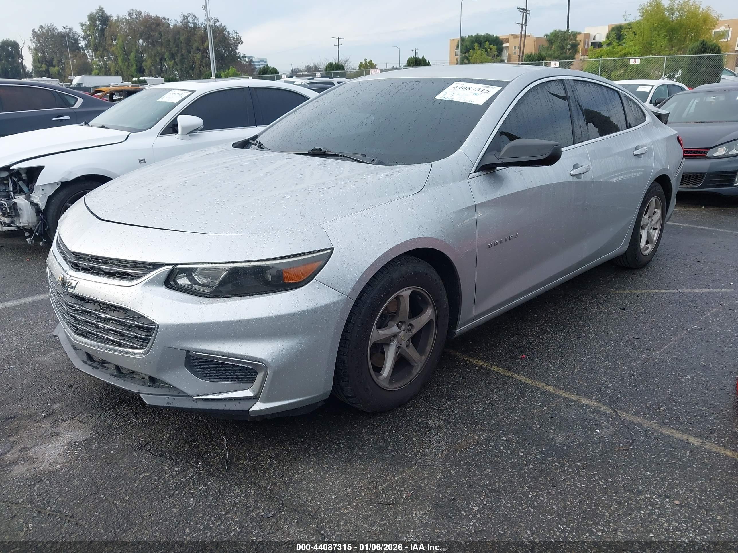 CHEVROLET MALIBU image 2