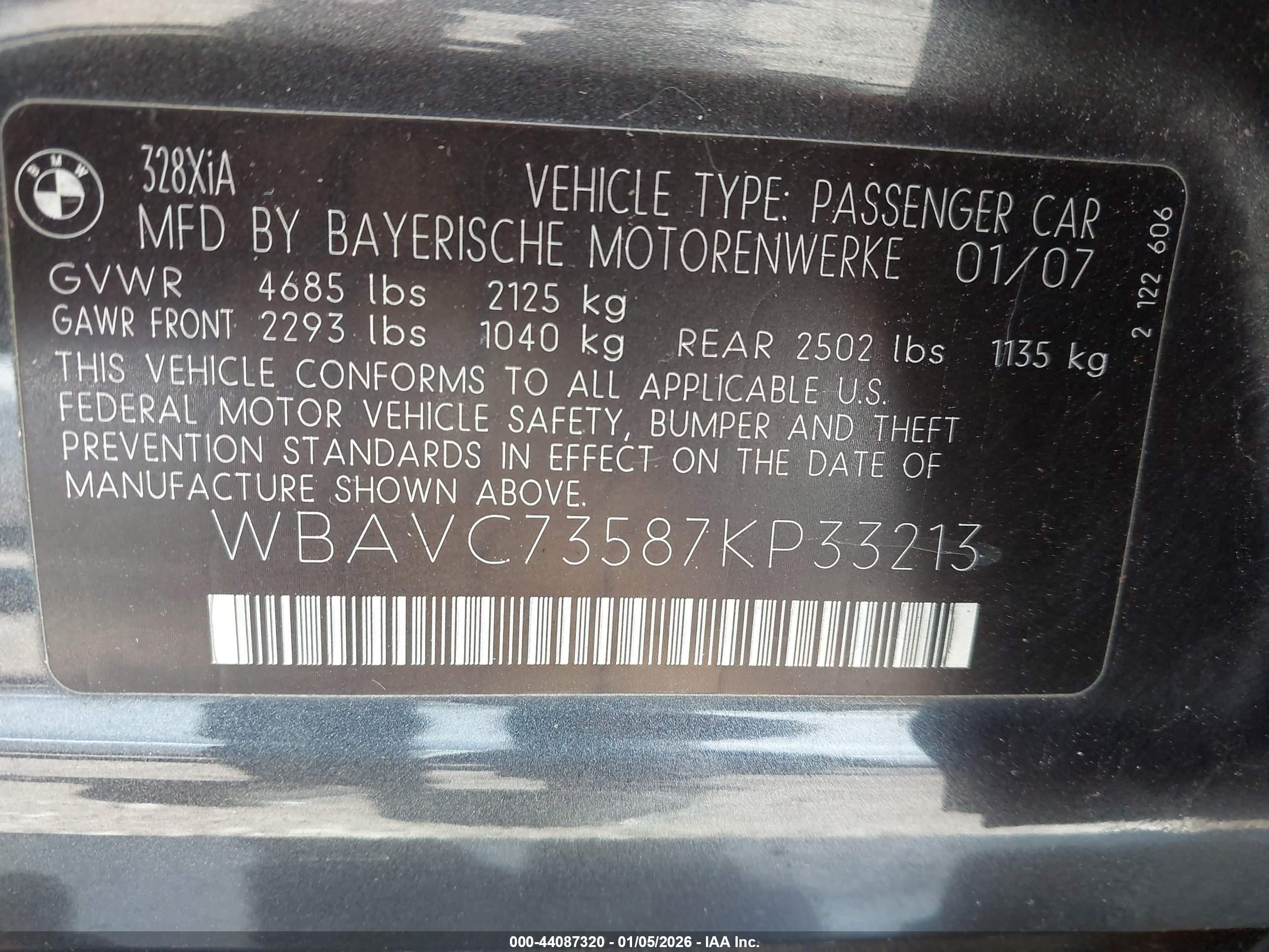 BMW 328XI image 9