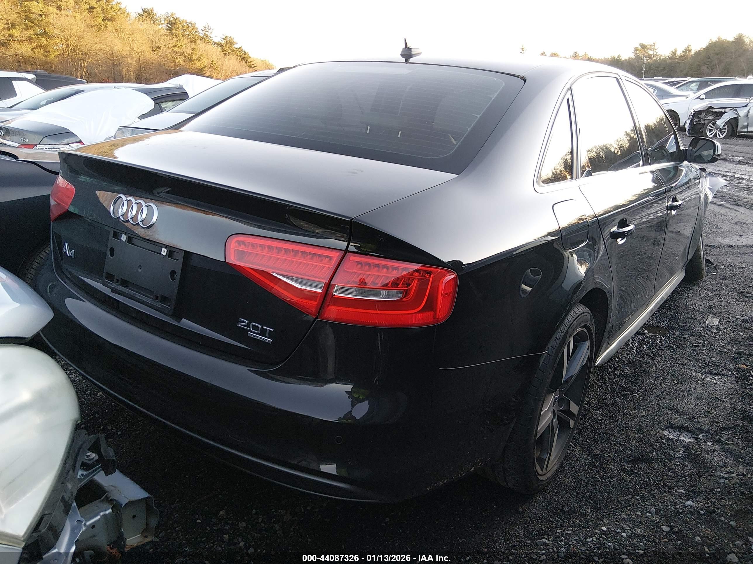 AUDI A4 image 4