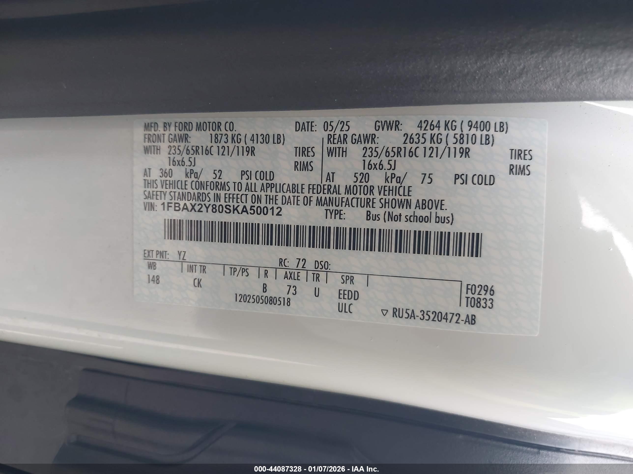 FORD TRANSIT-350 image 9