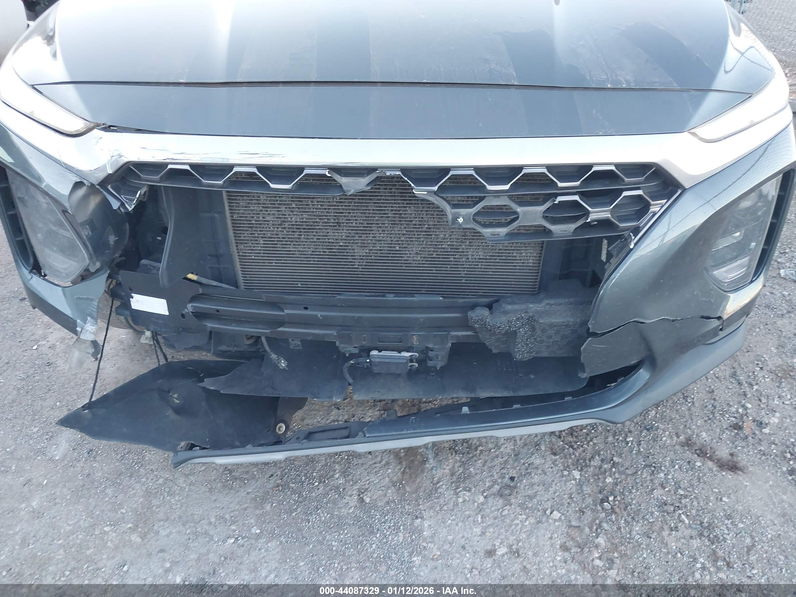 HYUNDAI SANTA image 6