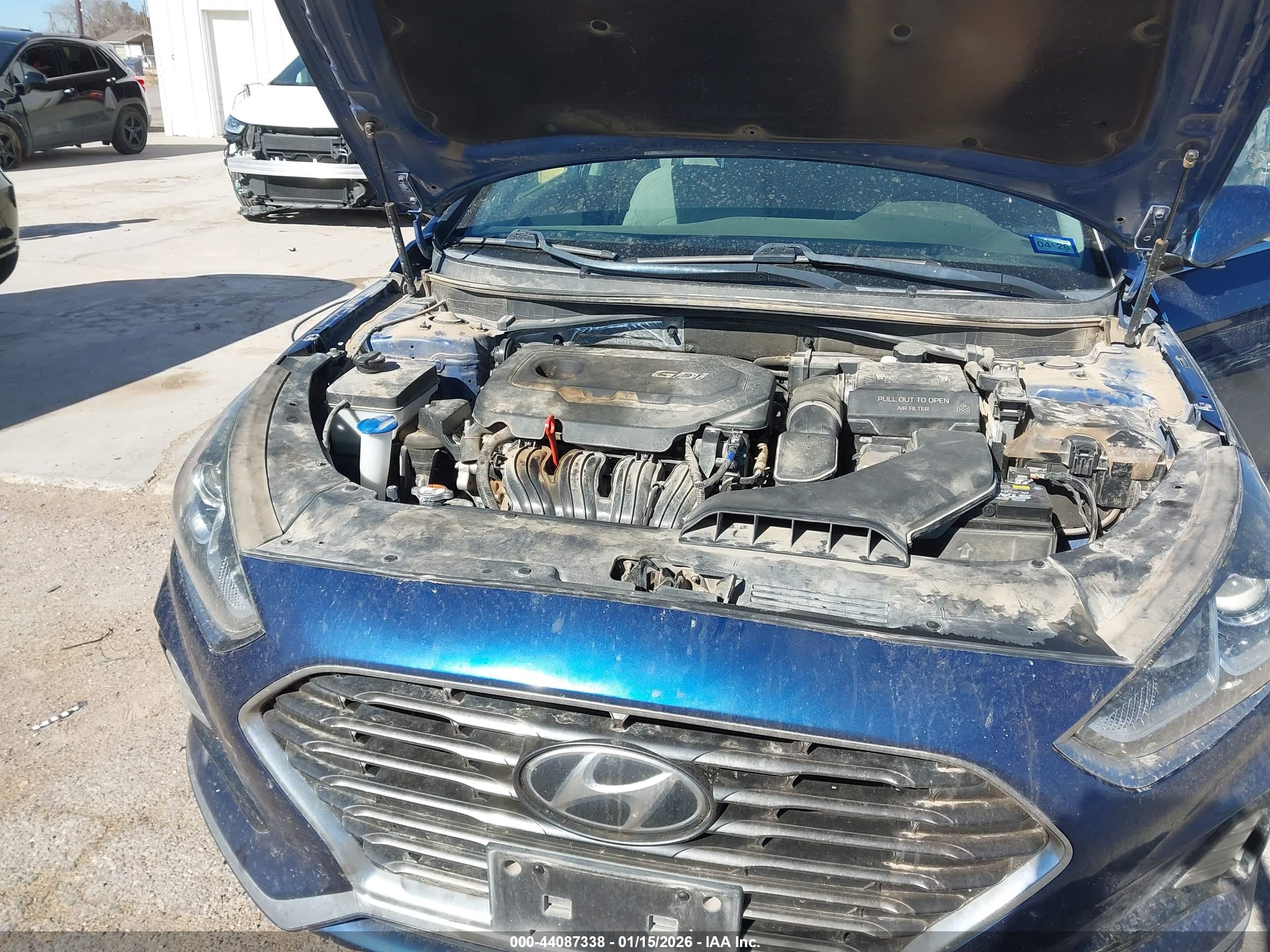 HYUNDAI SONATA image 10