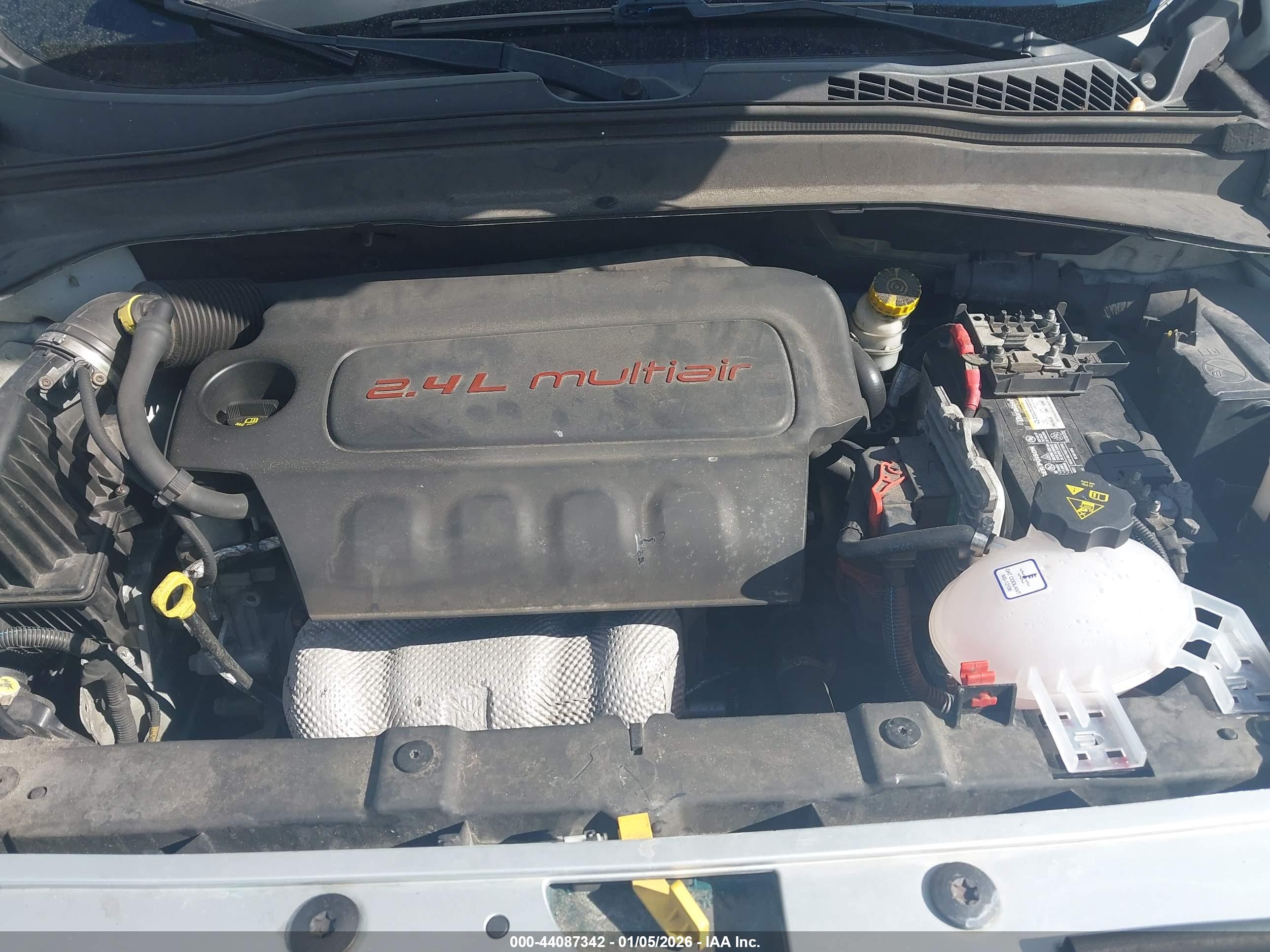 JEEP RENEGADE image 10