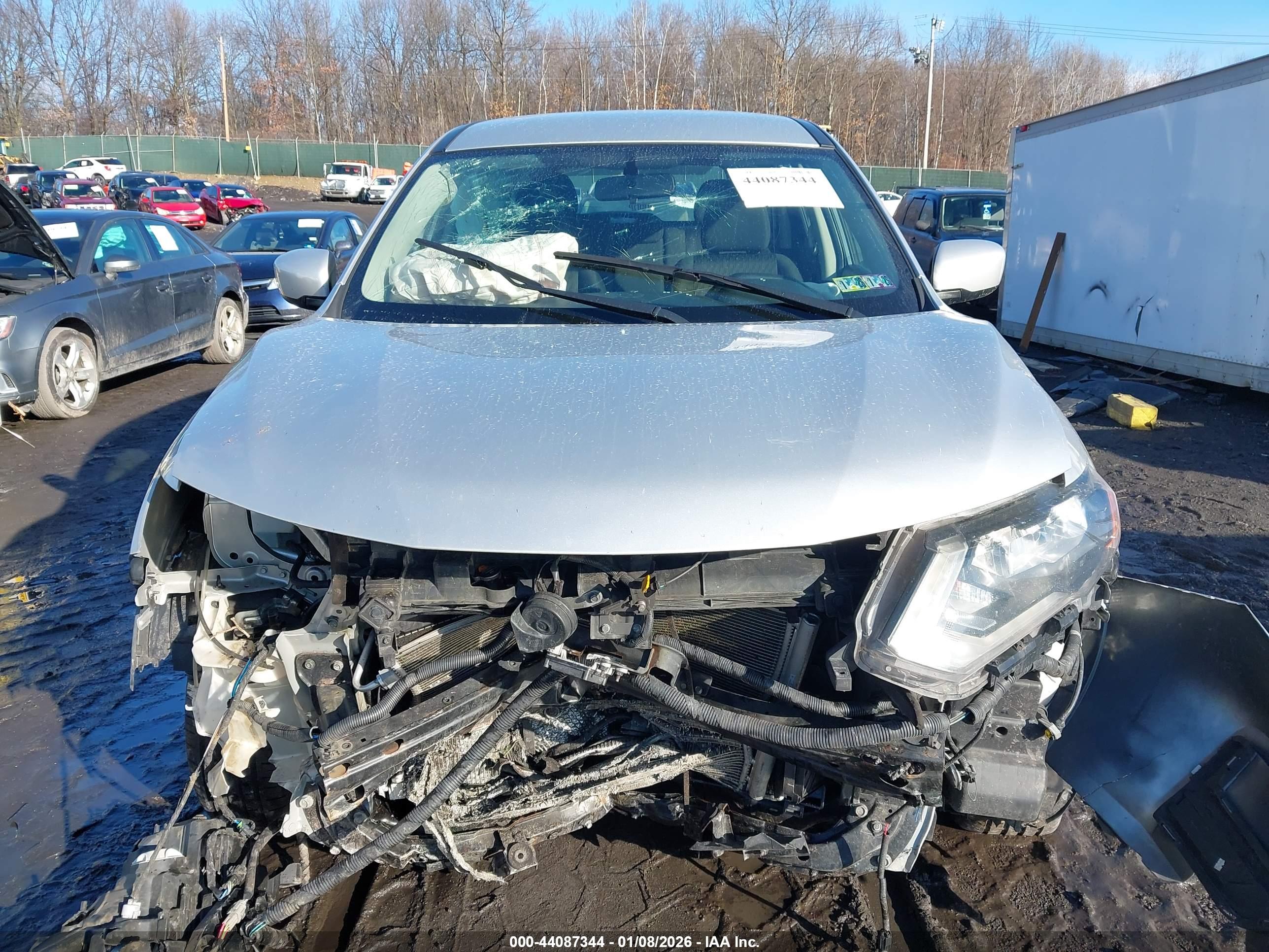 NISSAN ROGUE image 6
