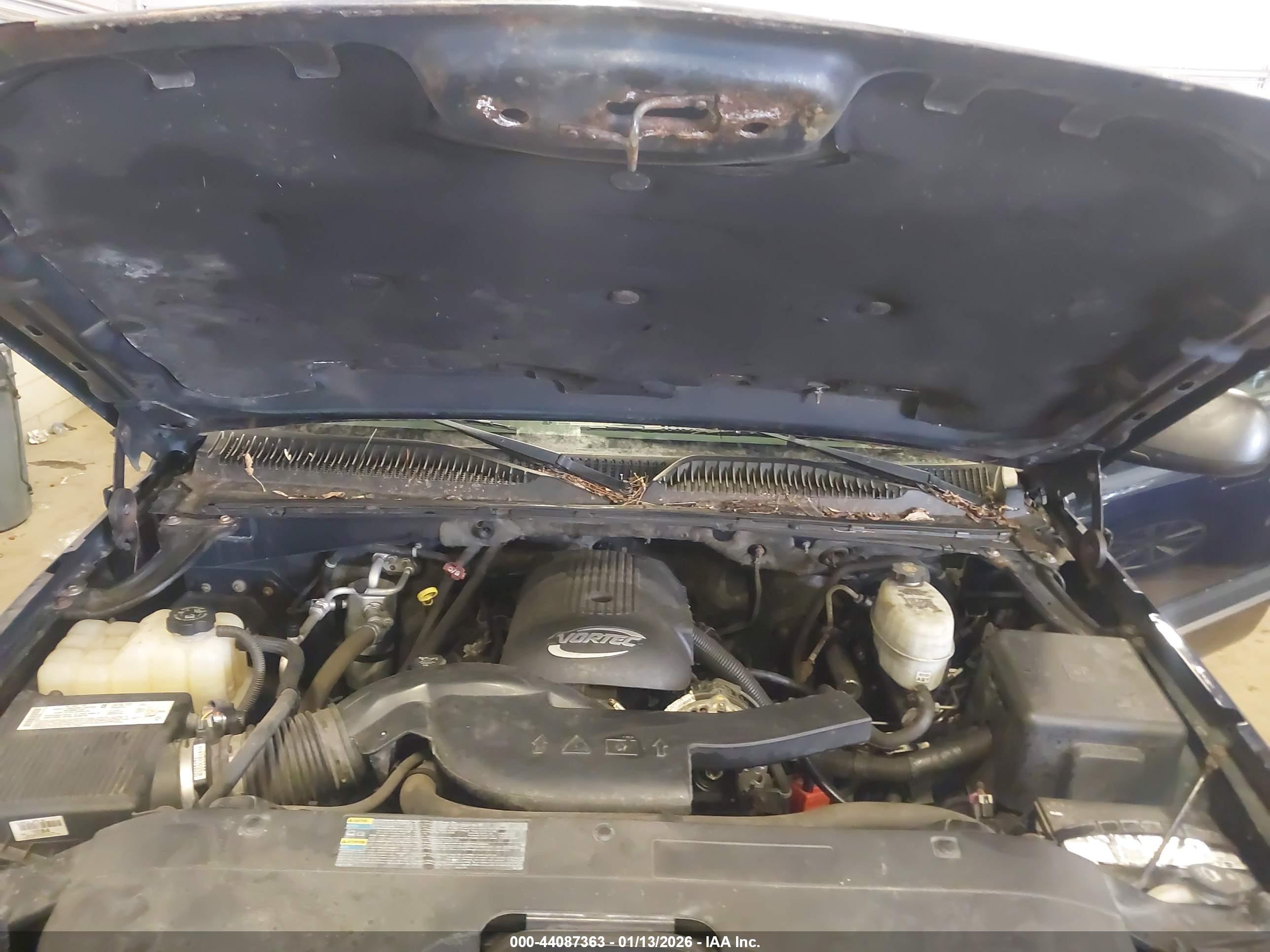 CHEVROLET AVALANCHE image 10