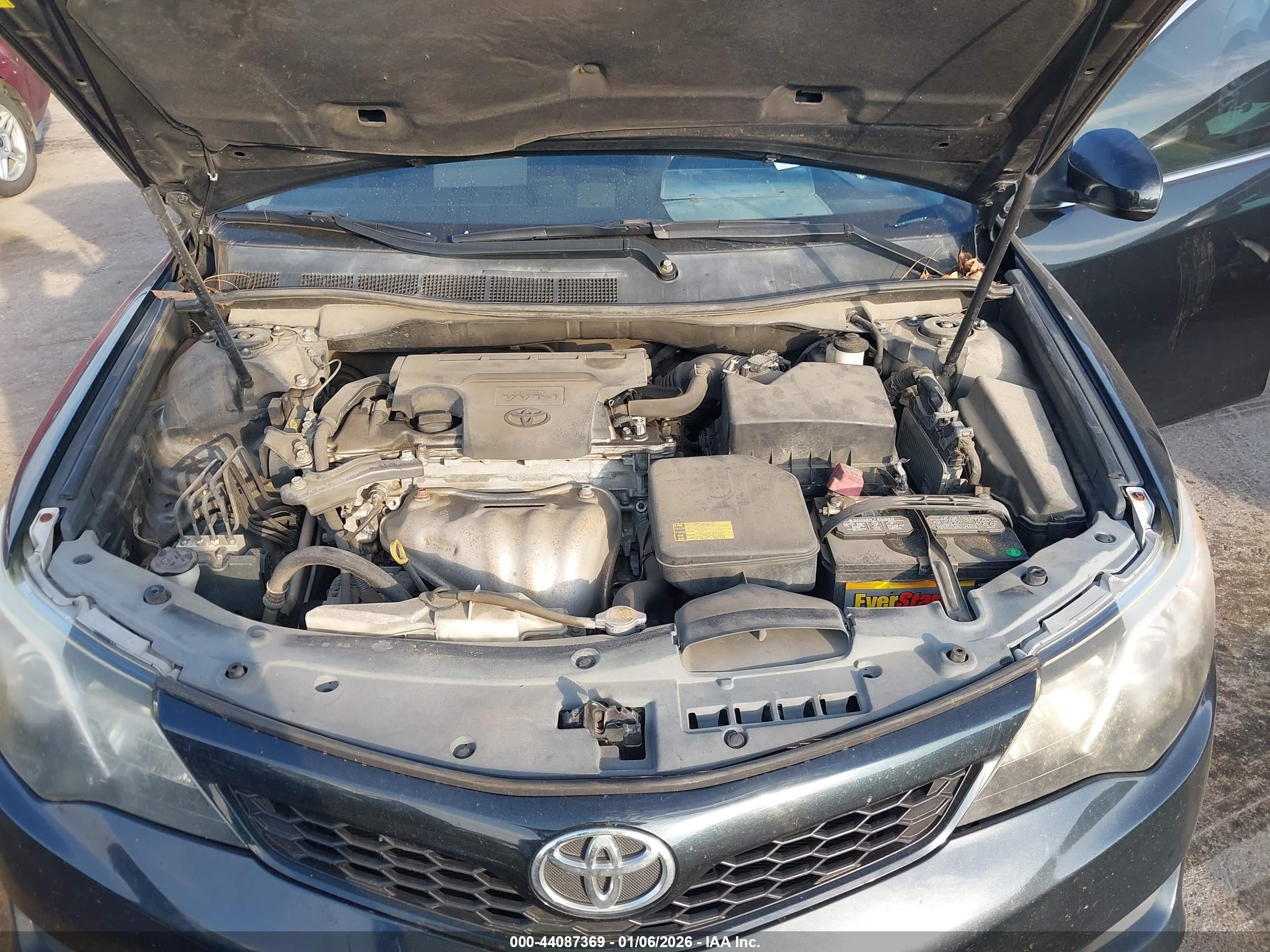 TOYOTA CAMRY image 10
