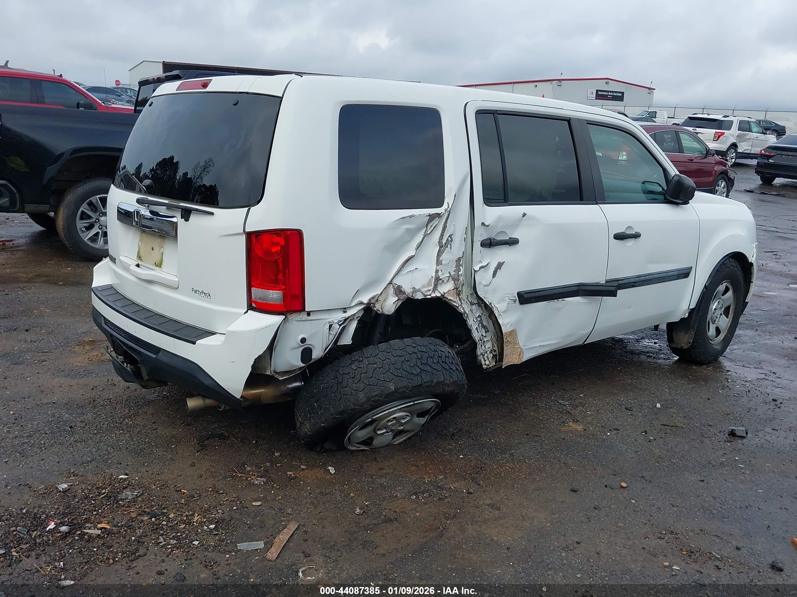 HONDA PILOT image 4