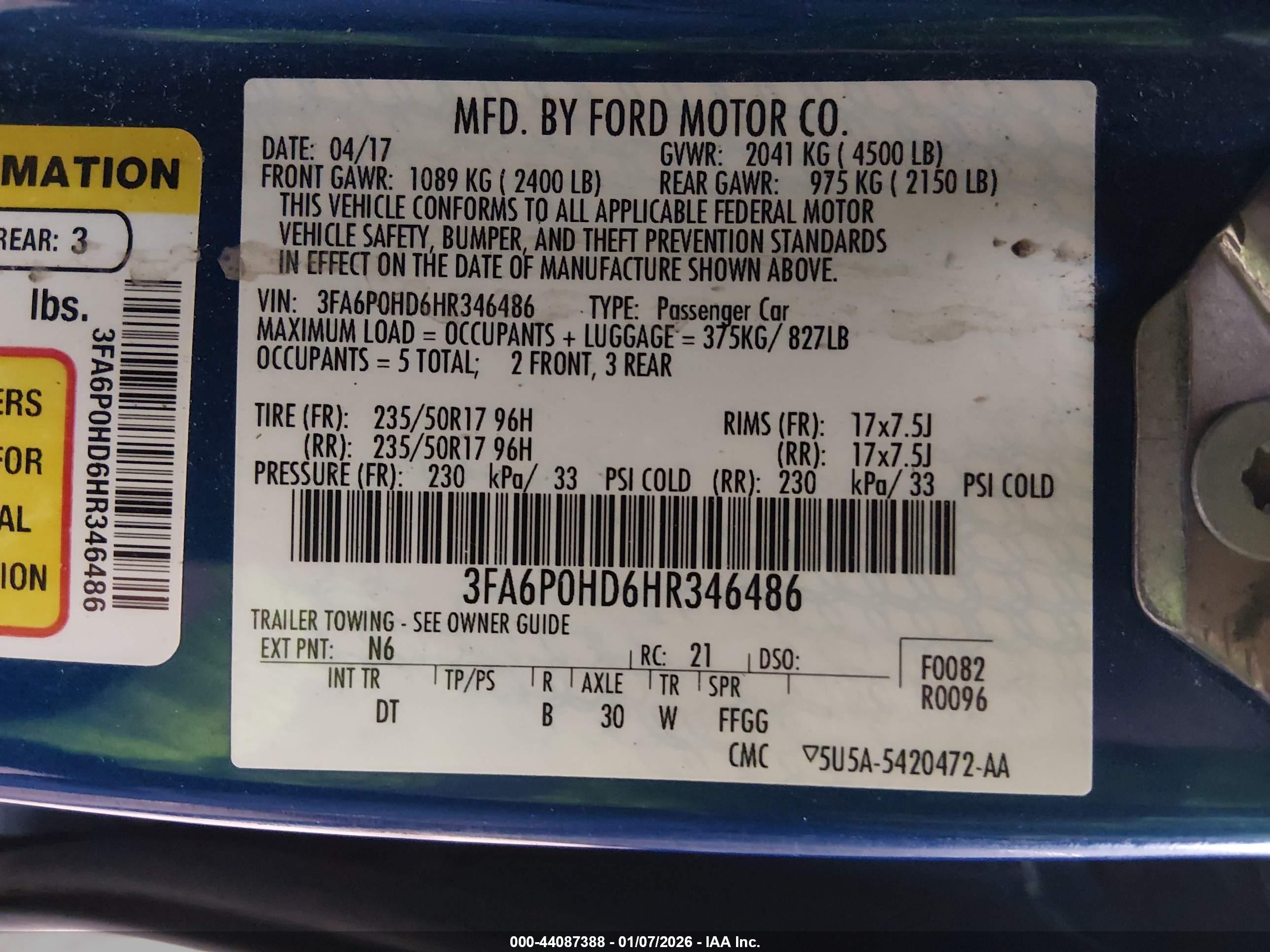 FORD FUSION image 9