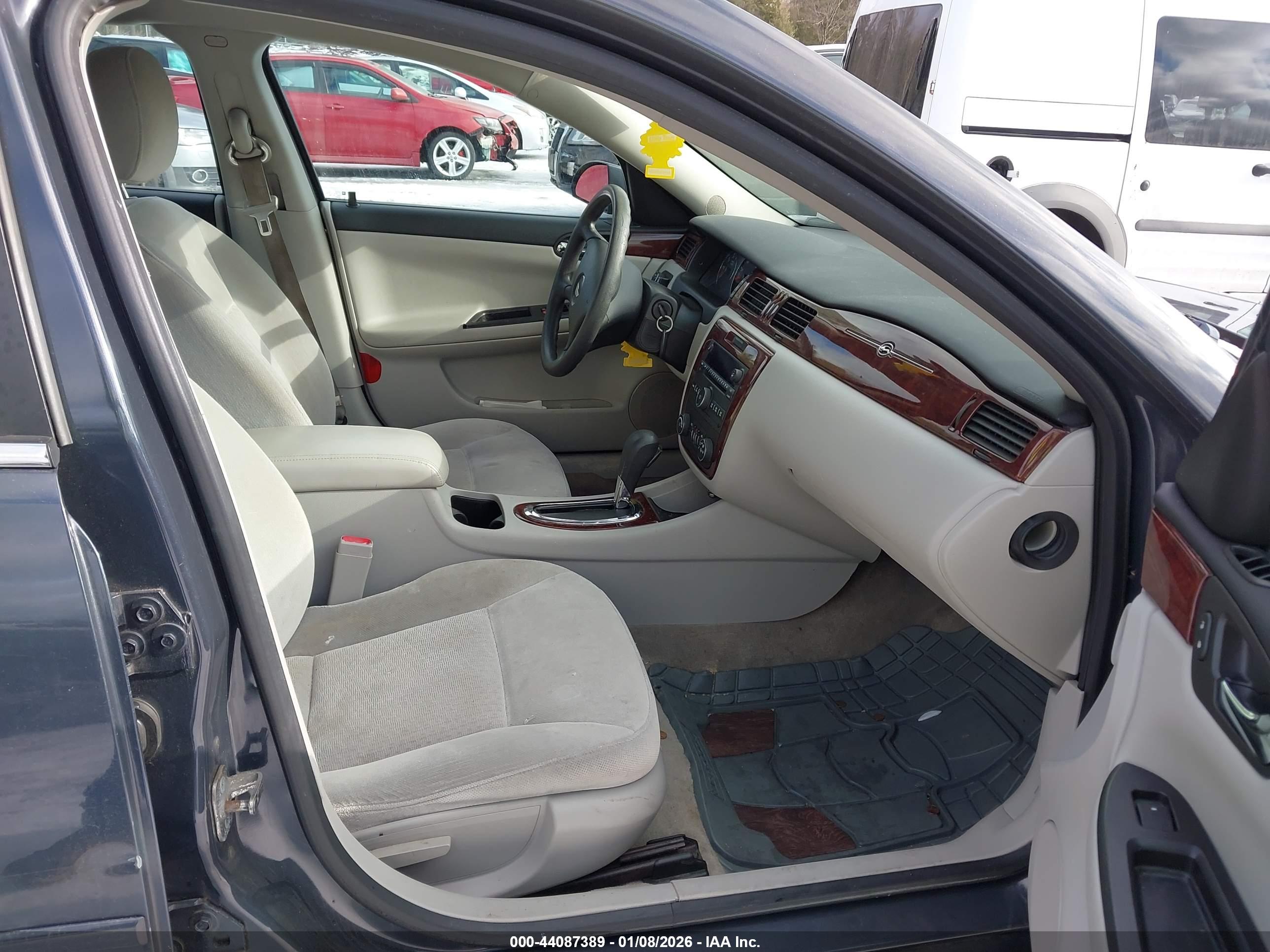 CHEVROLET IMPALA image 5