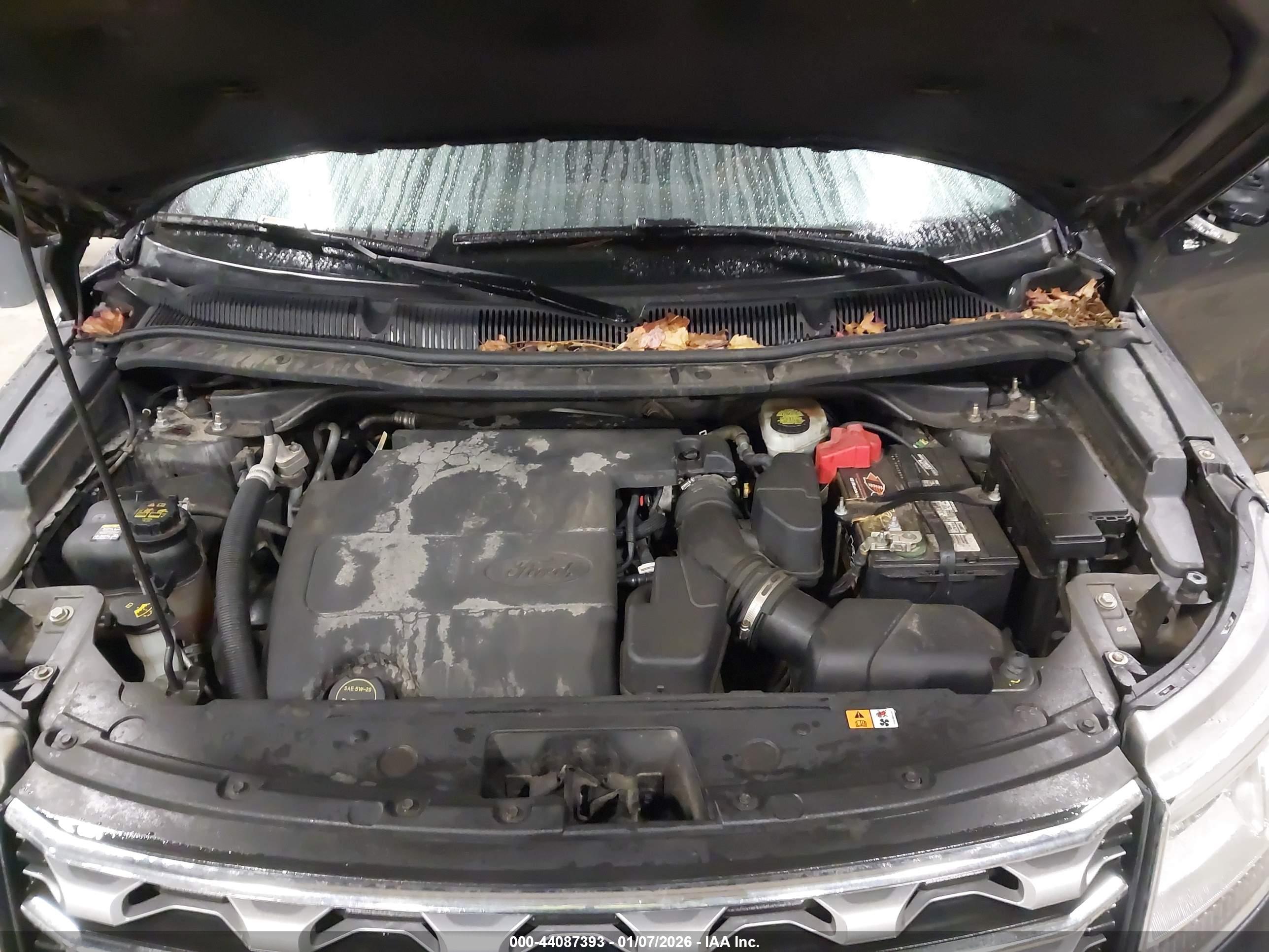 FORD EXPLORER image 10