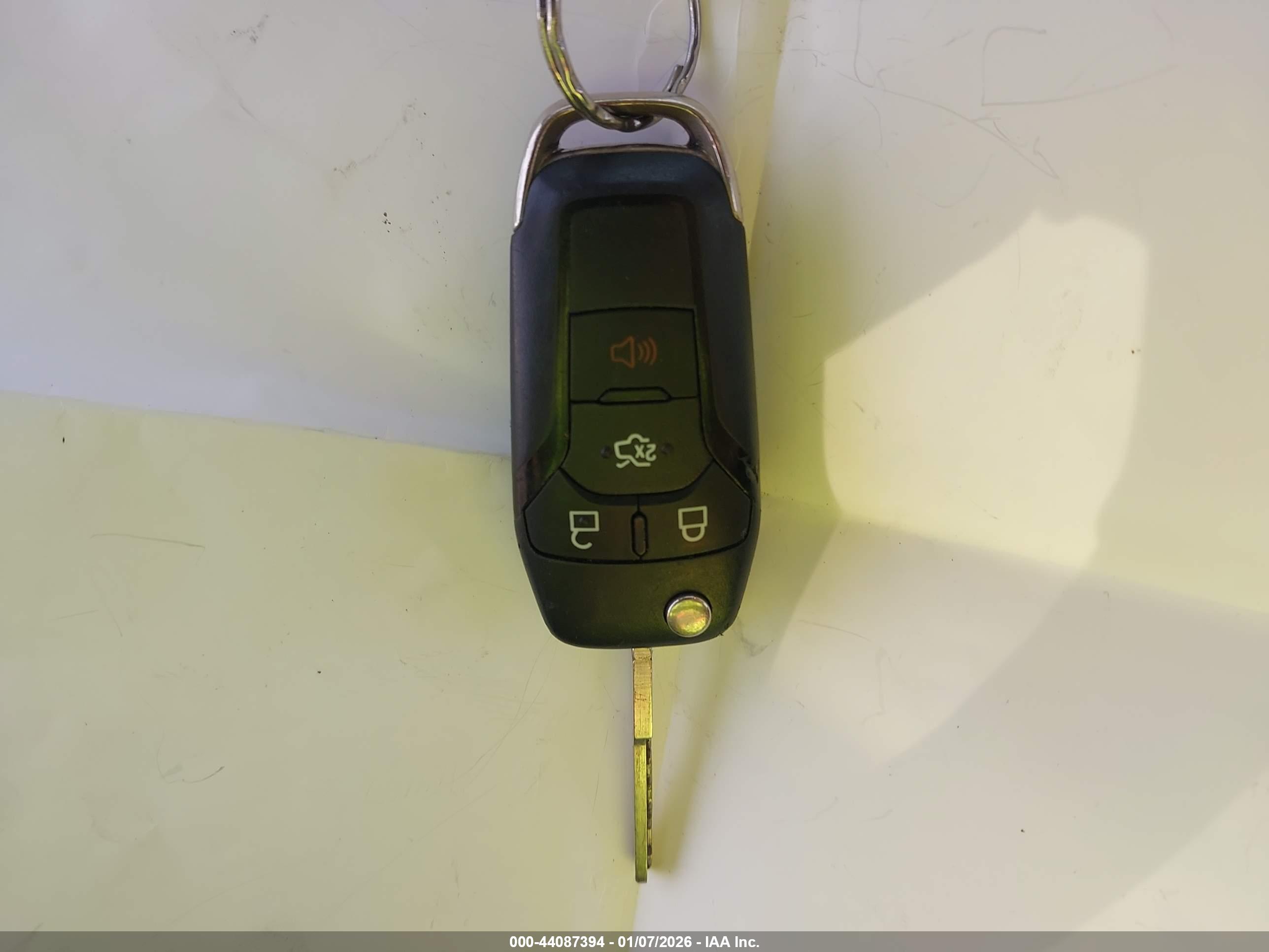 FORD FUSION image 11