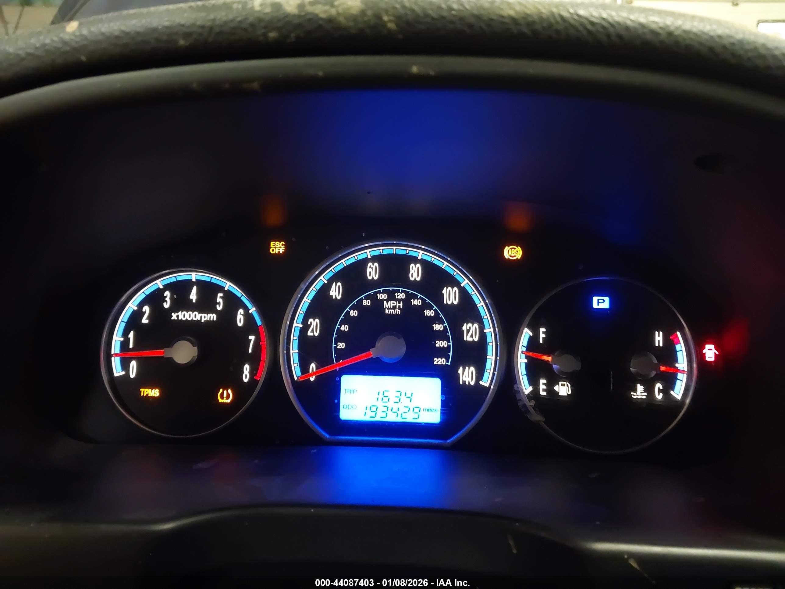 HYUNDAI SANTA image 7
