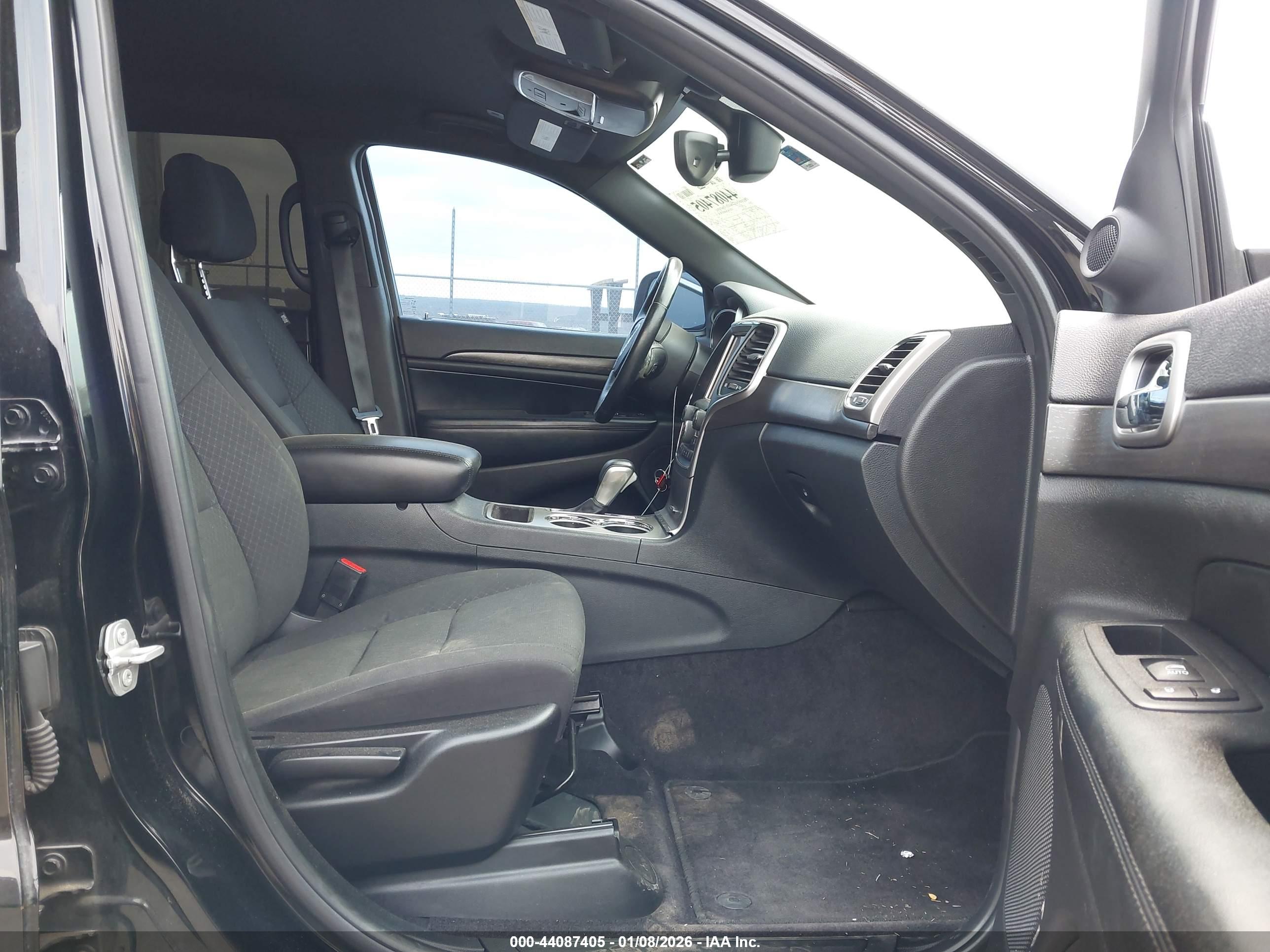 JEEP GRAND image 5