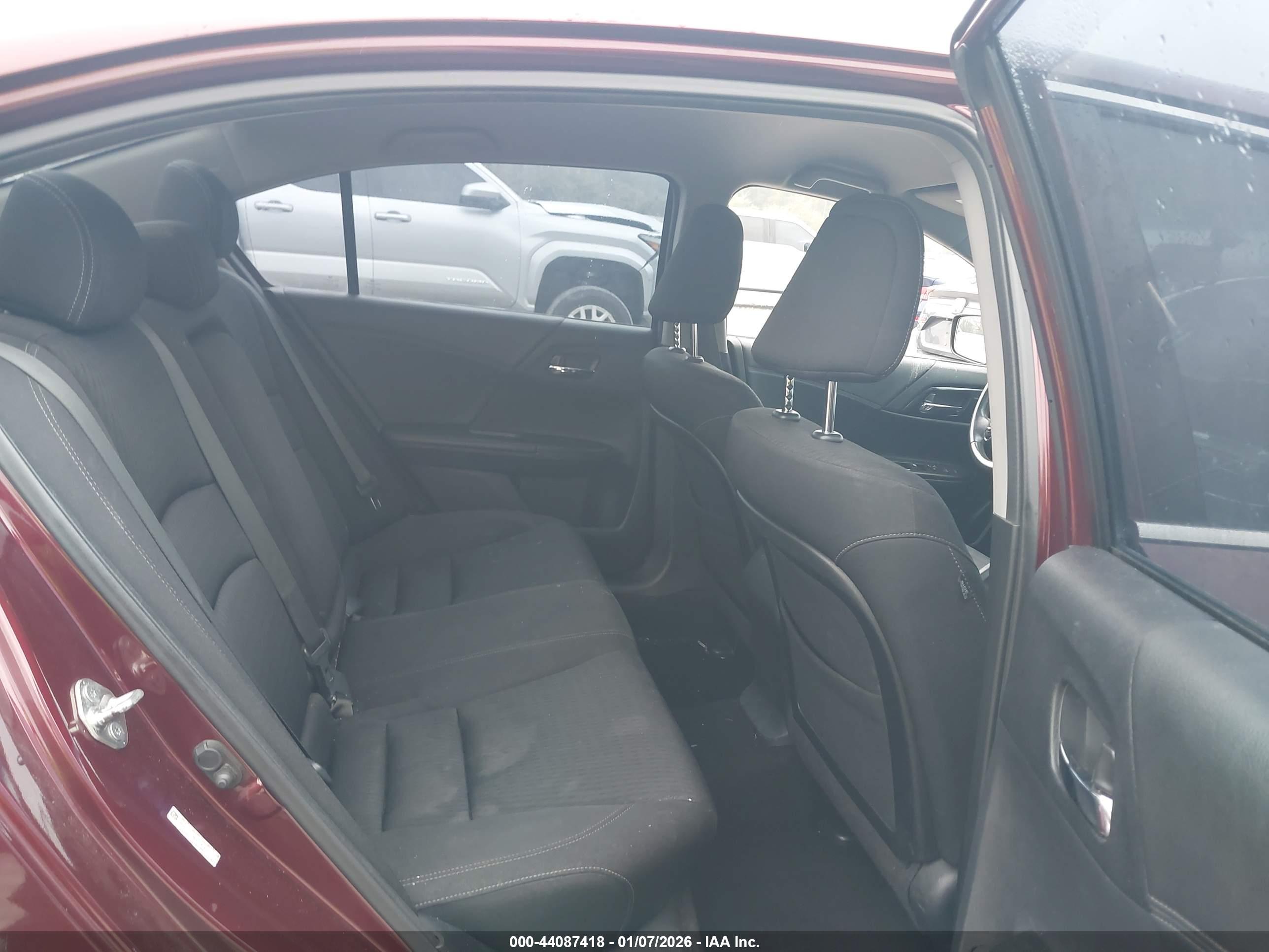 HONDA ACCORD image 8