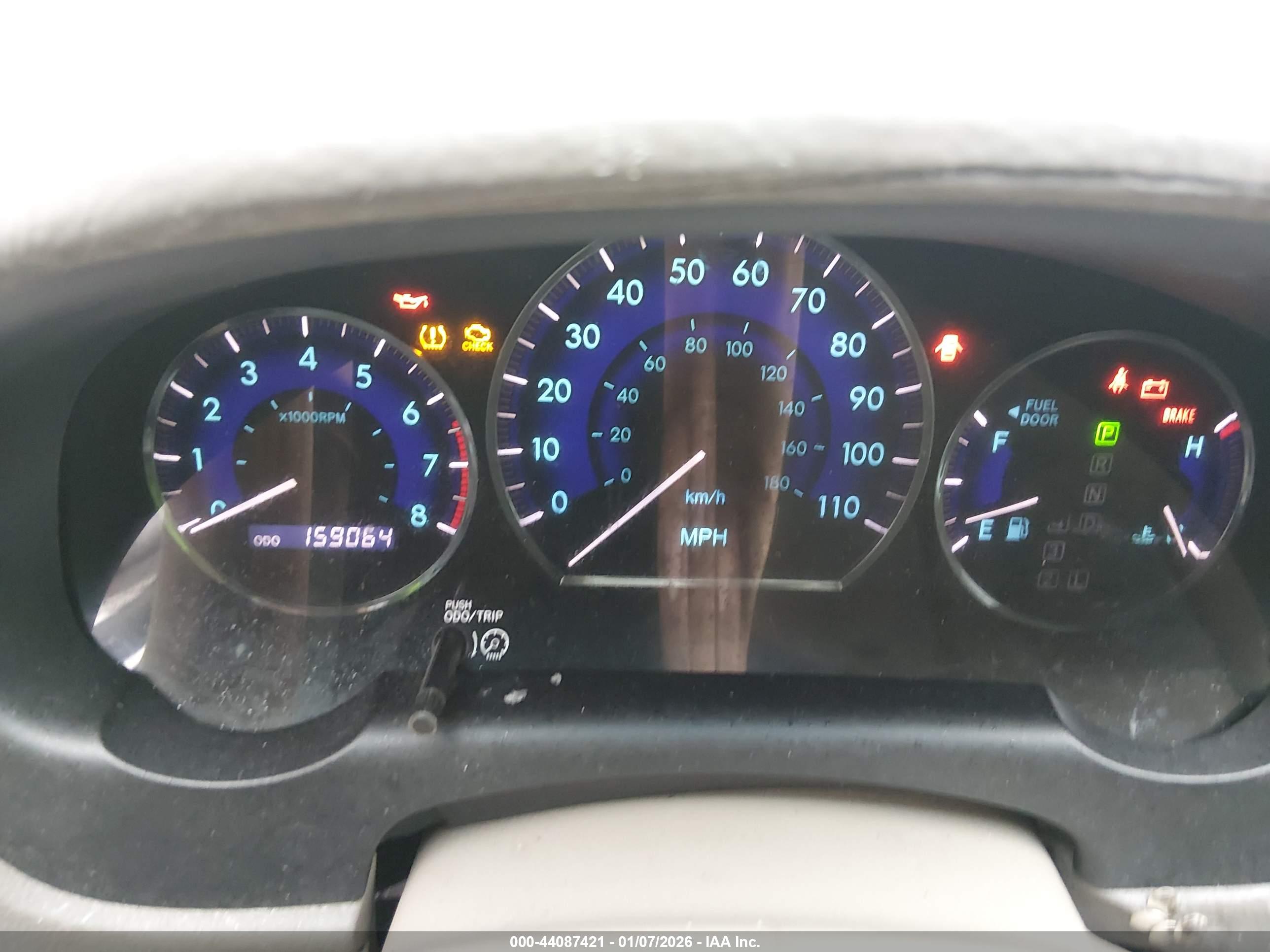 TOYOTA SIENNA image 7