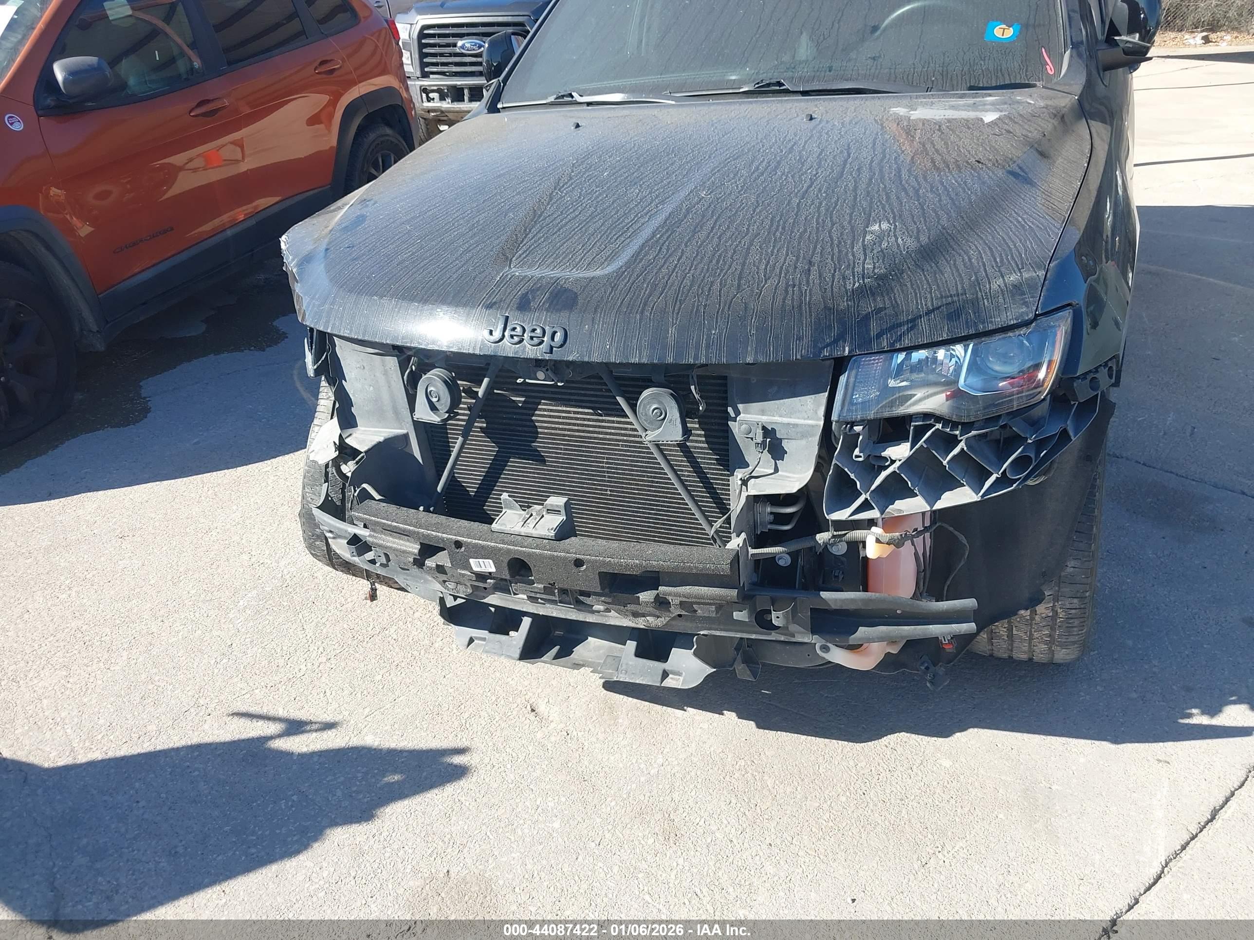 JEEP GRAND image 6