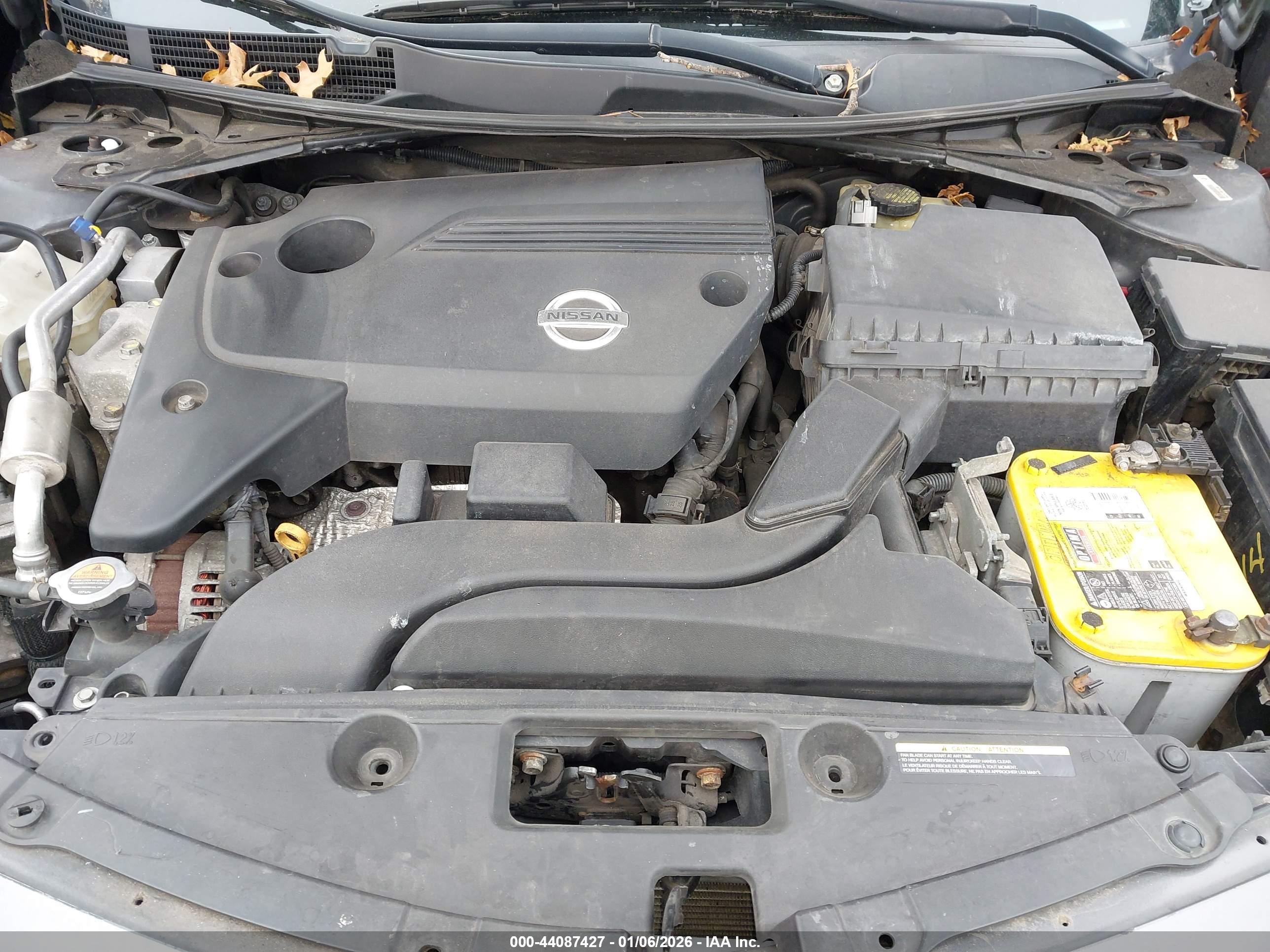 NISSAN ALTIMA image 10