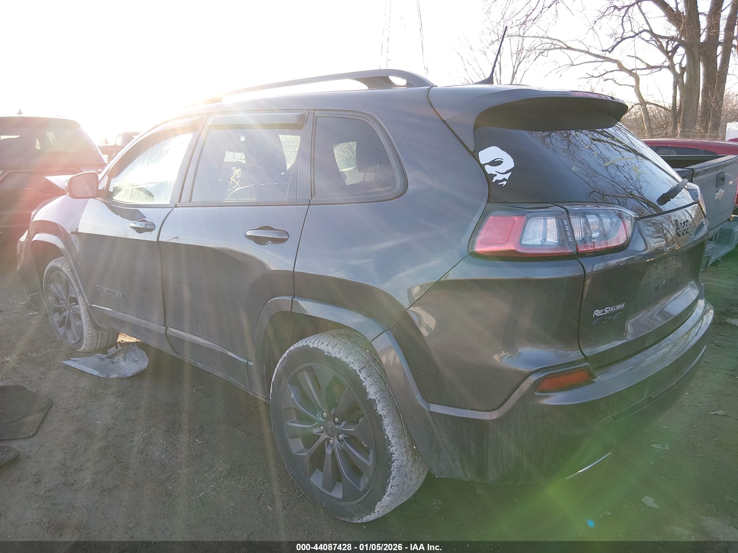 JEEP CHEROKEE image 3