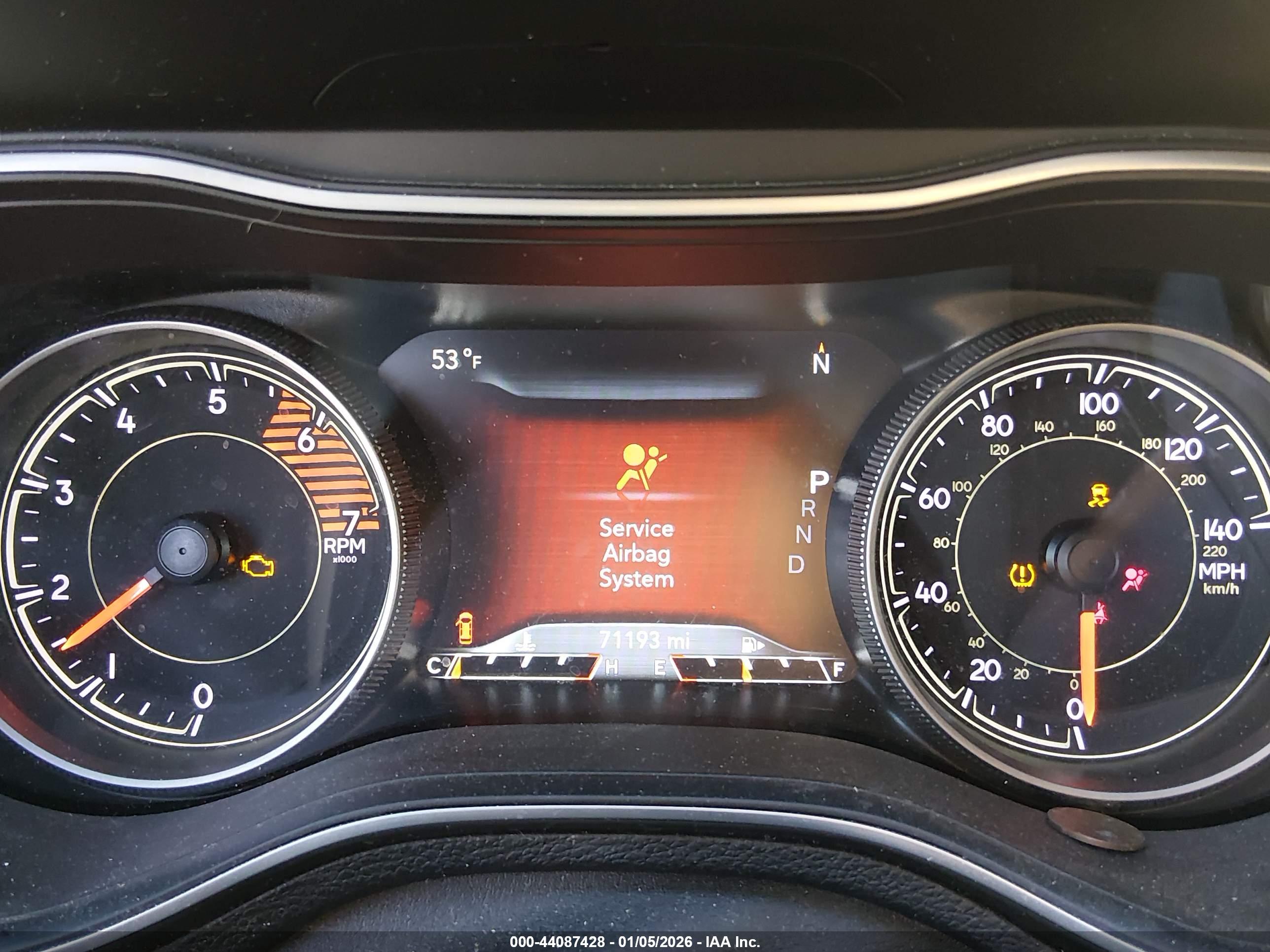 JEEP CHEROKEE image 7