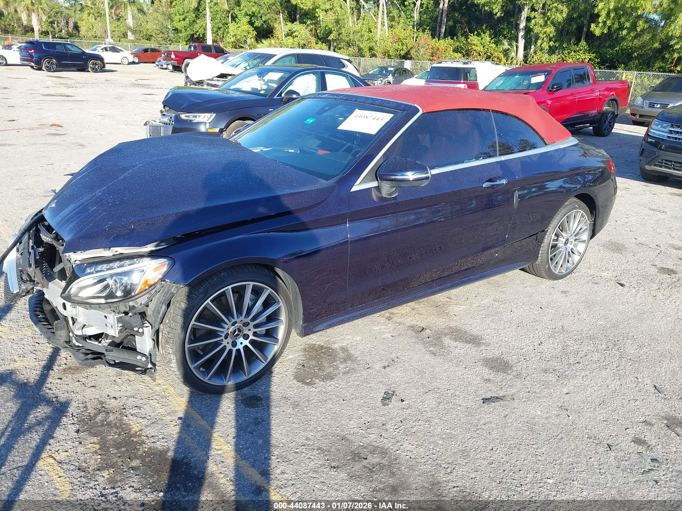 MERCEDES-BENZ C image 2