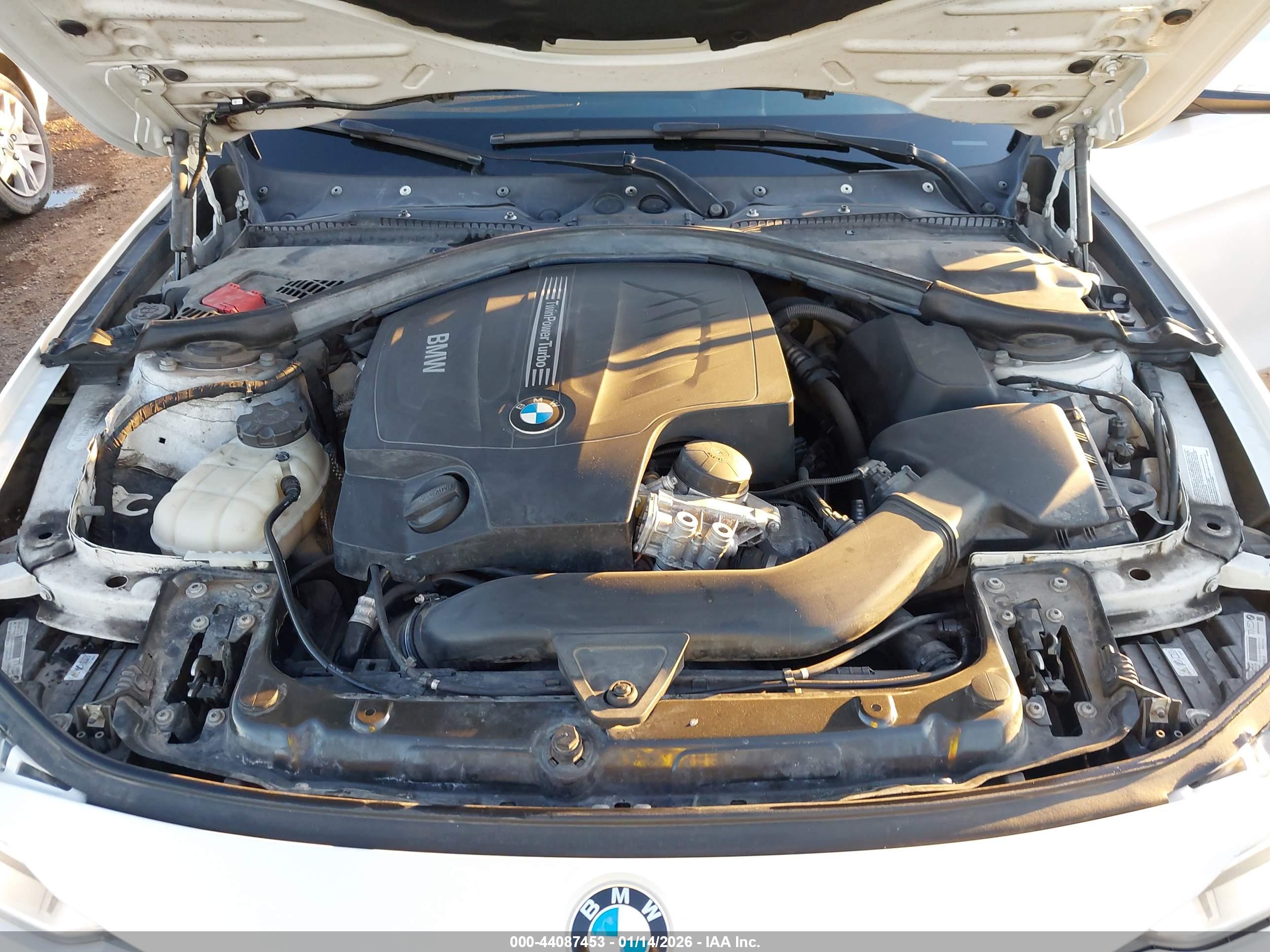 BMW 335I image 10