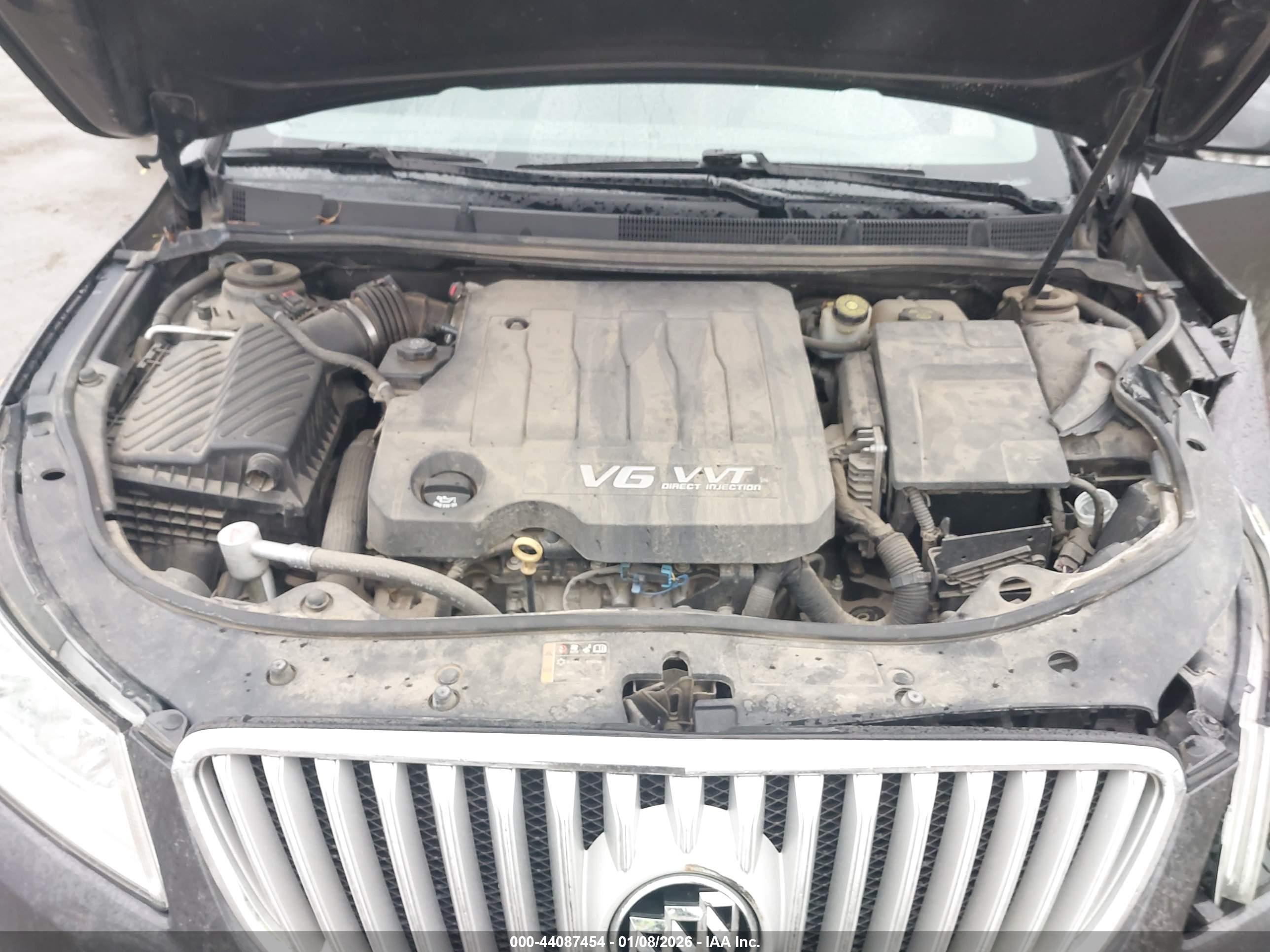 BUICK LACROSSE image 10
