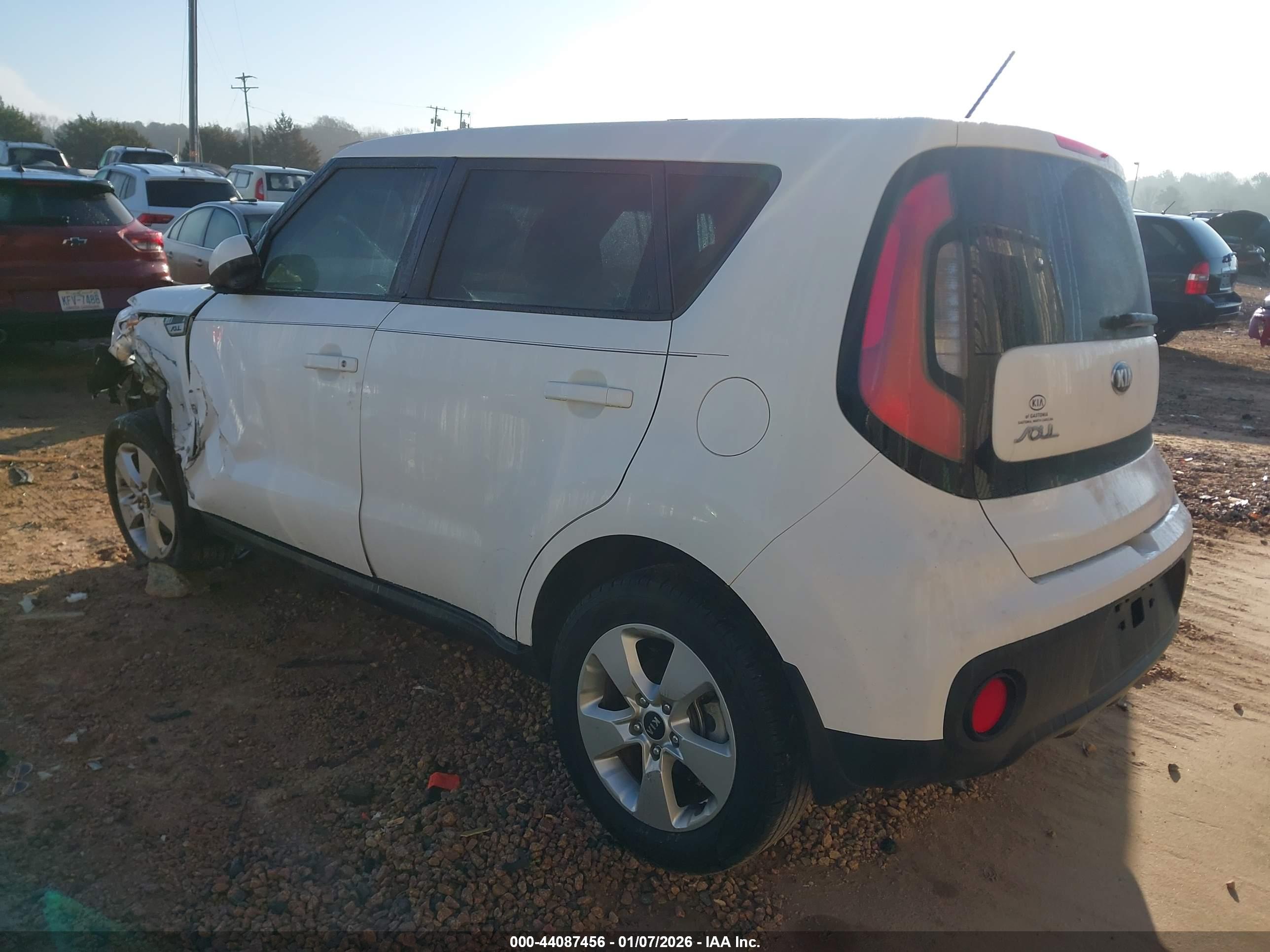 KIA SOUL image 3