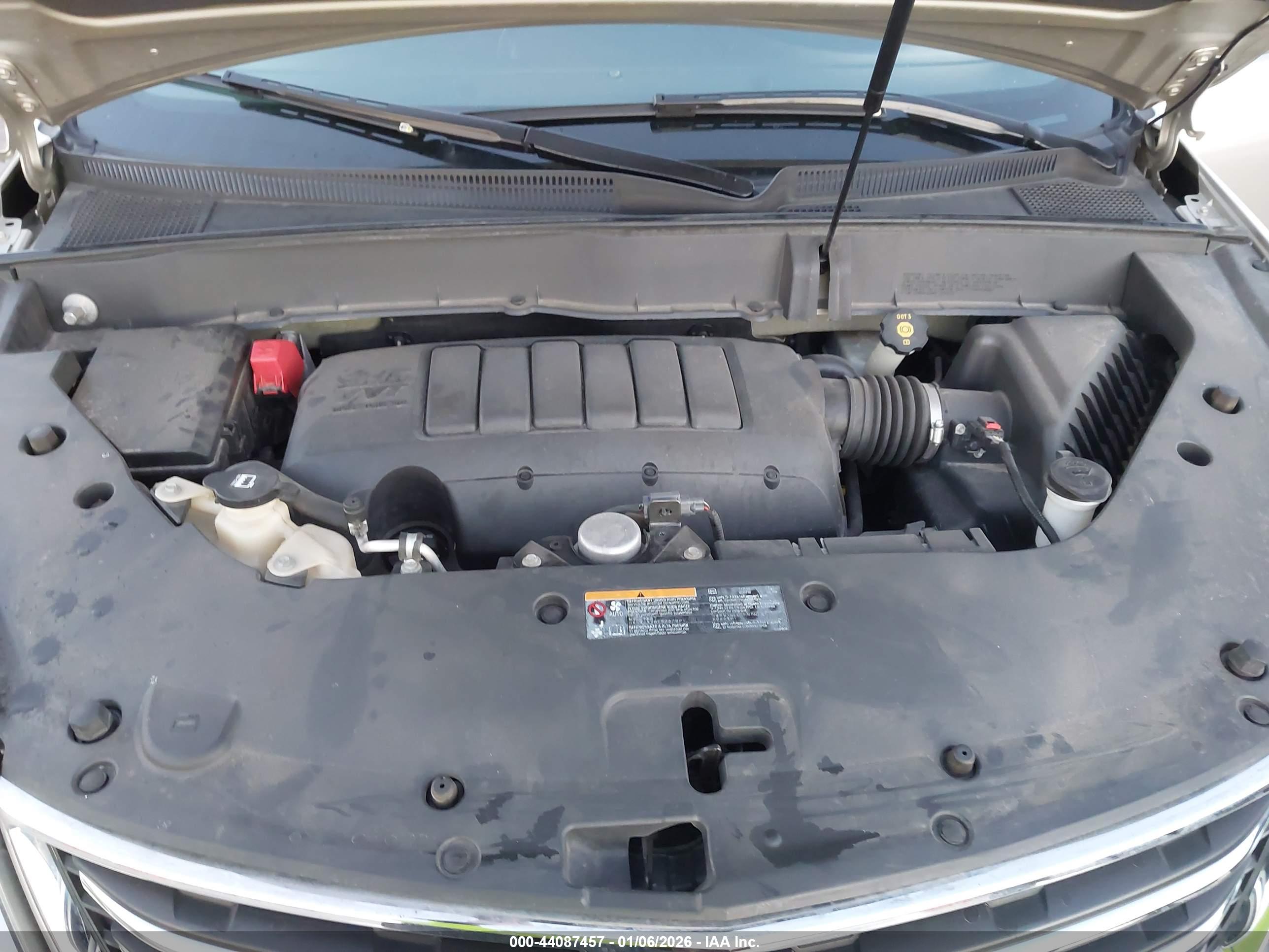 CHEVROLET TRAVERSE image 10