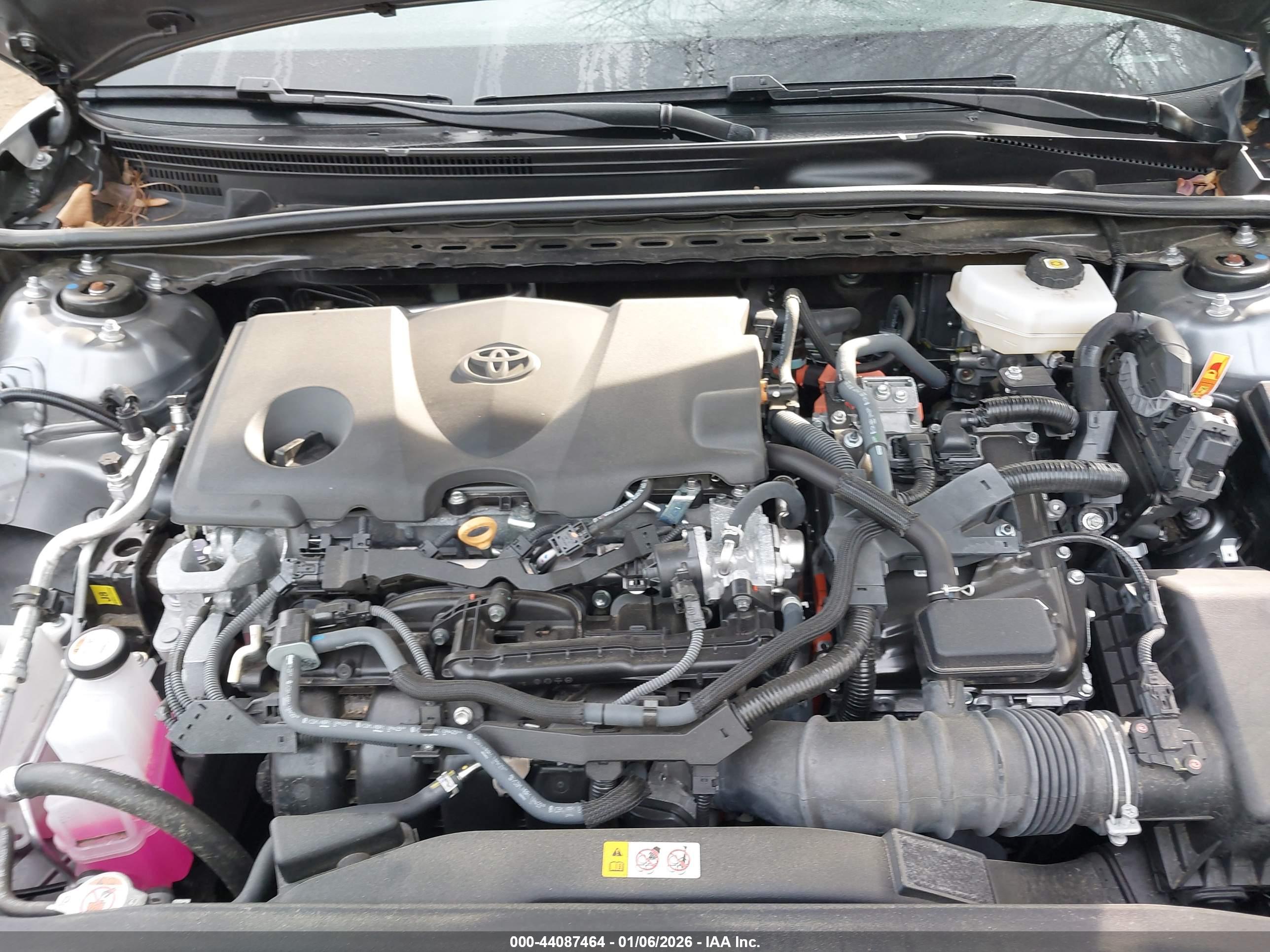 TOYOTA CAMRY image 10
